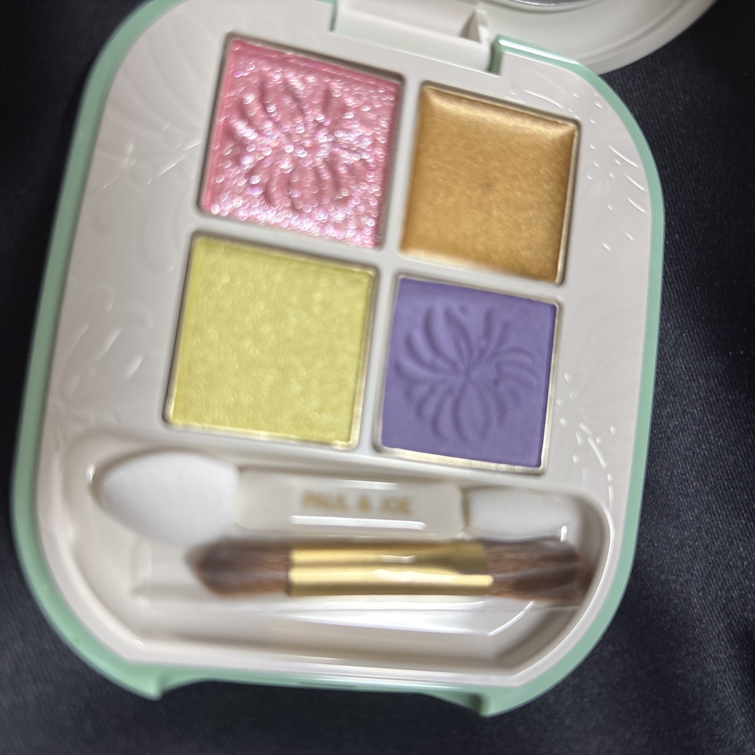 ポール ＆ ジョー アイデザイン パレット/PAUL & JOE BEAUTE/アイシャドウパレットを使ったクチコミ（1枚目）