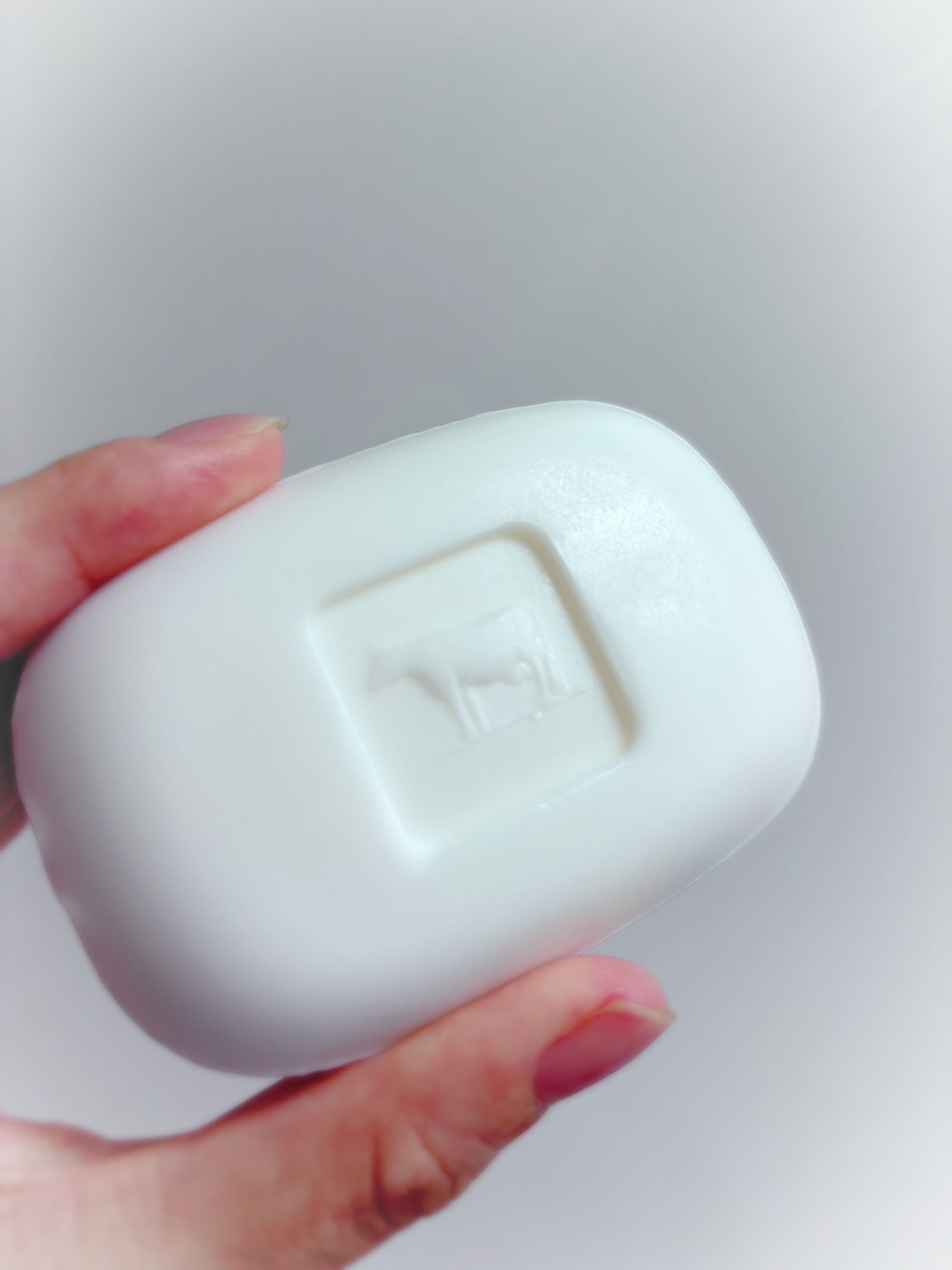 赤箱 (しっとり) 赤箱3個お試しサイズ（80ｇx3）/カウブランド/洗顔石鹸を使ったクチコミ（2枚目）