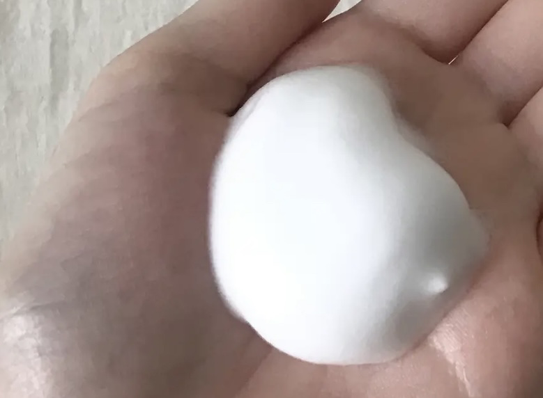 arau.（アラウ.） 泡フェイスソープ/arau.(アラウ)/泡洗顔を使ったクチコミ（2枚目）