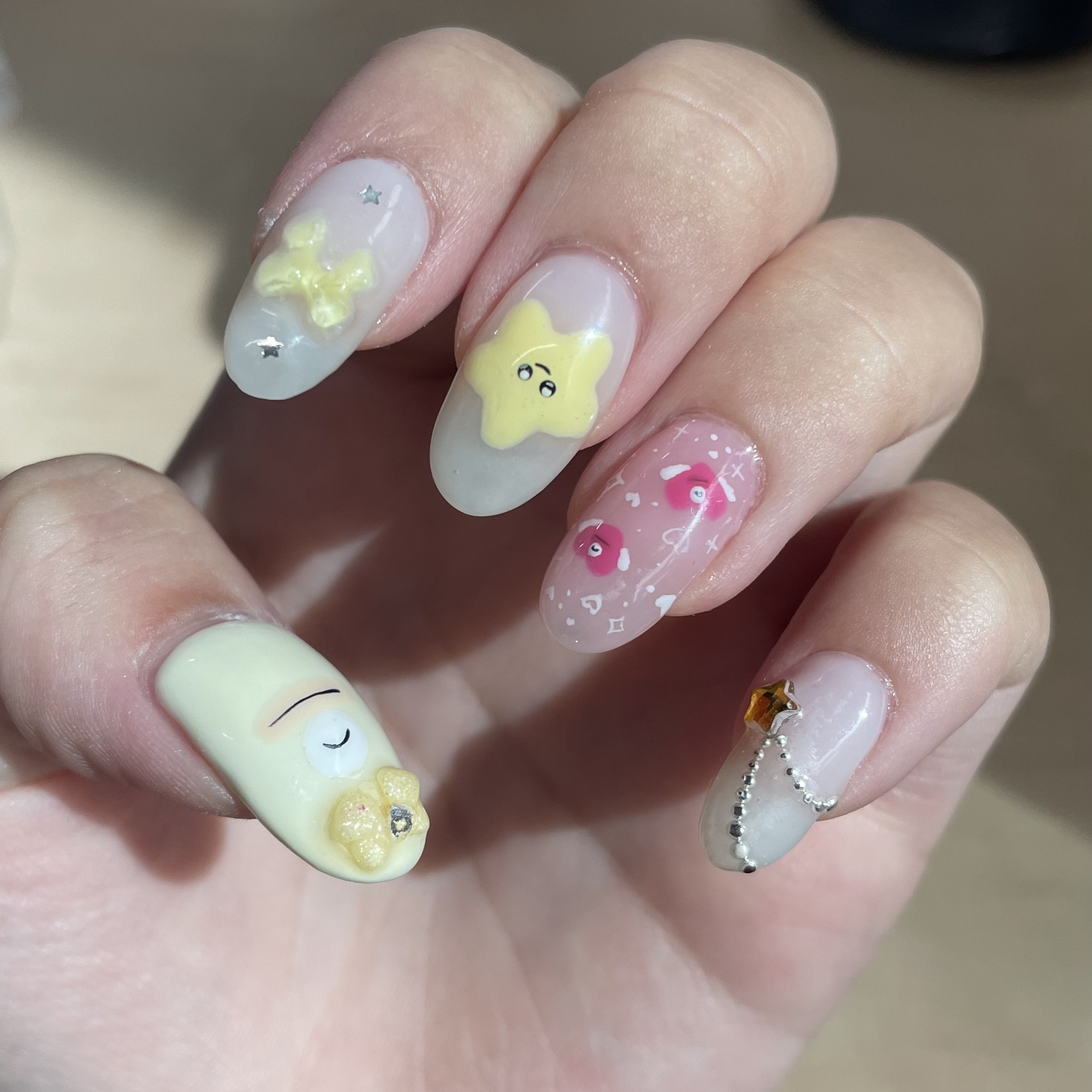 #ネイル,#ジェルネイル,#キラキラネイル,#簡単ネイル,#夏ネイル,#秋ネイル,#冬ネイル,#大人ネイル,#大人ネイル,#韓國ネイル,#フットネイルのネイルデザイン