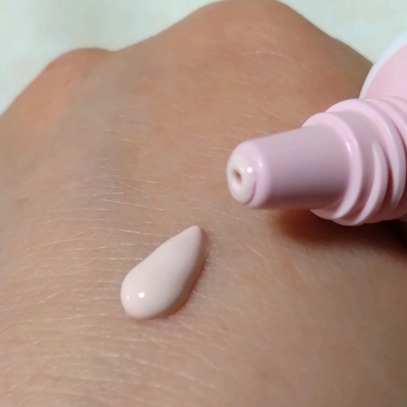 センシティブピュア&ピュアスキンティント/SAM'U/化粧下地を使ったクチコミ(4枚目)