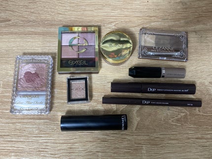 ヘビーローテーション カラーリングアイブロウEX/ヘビーローテーション/眉マスカラを使ったクチコミ(1枚目)