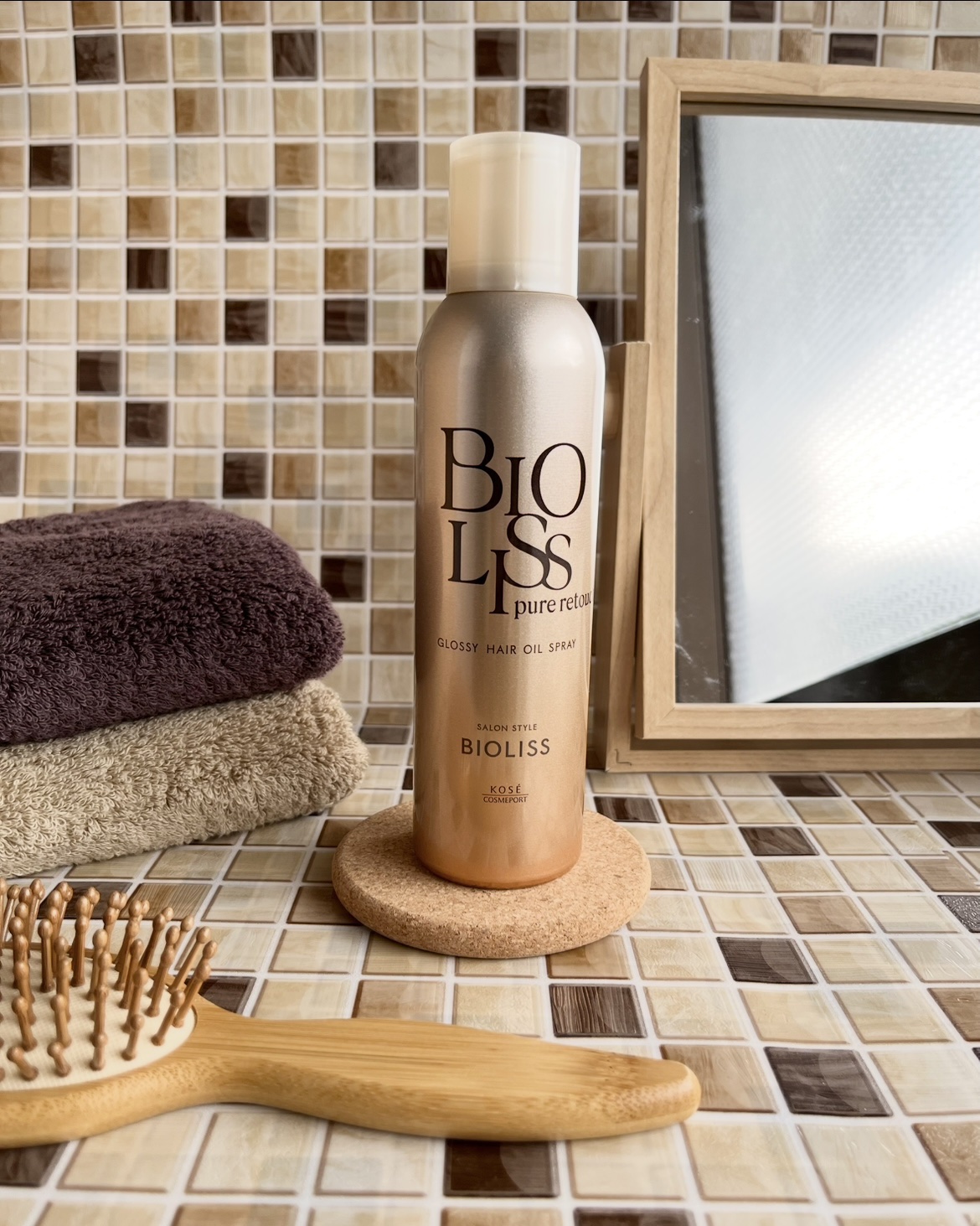 #PR #ビオリス

細かいスプレーでムラなく塗布できると個人的に思えましたし
仕上がりも自分好み！

オイルなのにベタッと重く仕上がらず
ふわりと軽やかに仕上がると感じました。

また華やかさと爽やかさを兼ね備えたペアー＆ミュゲの香りと
