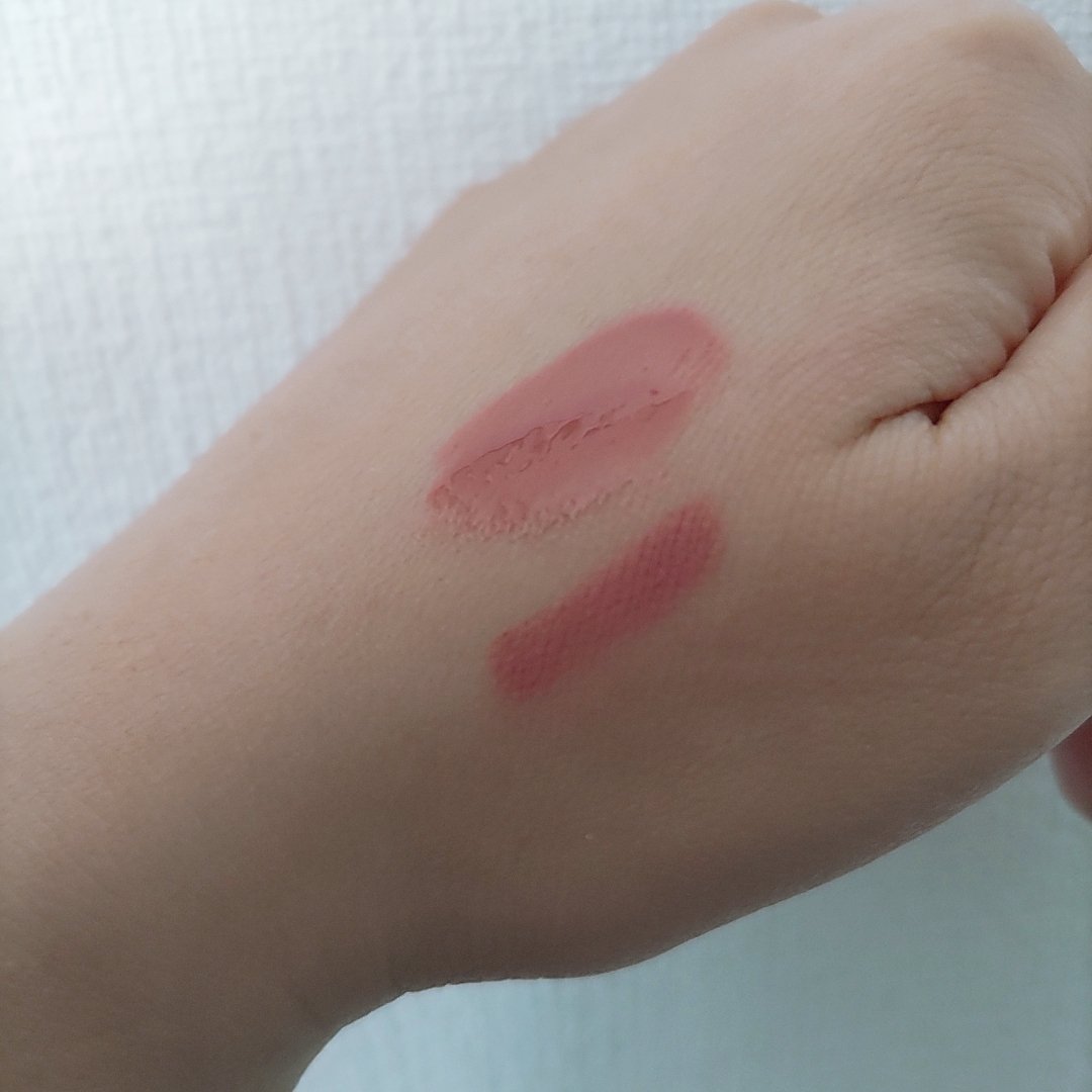 グラスティングカラーグロス/rom&nd/リップグロスを使ったクチコミ（2枚目）