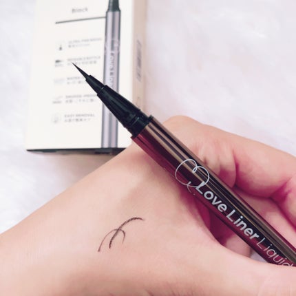 リキッドアイライナーR5 極細筆/ラブ・ライナー/リキッドアイライナーを使ったクチコミ(2枚目)