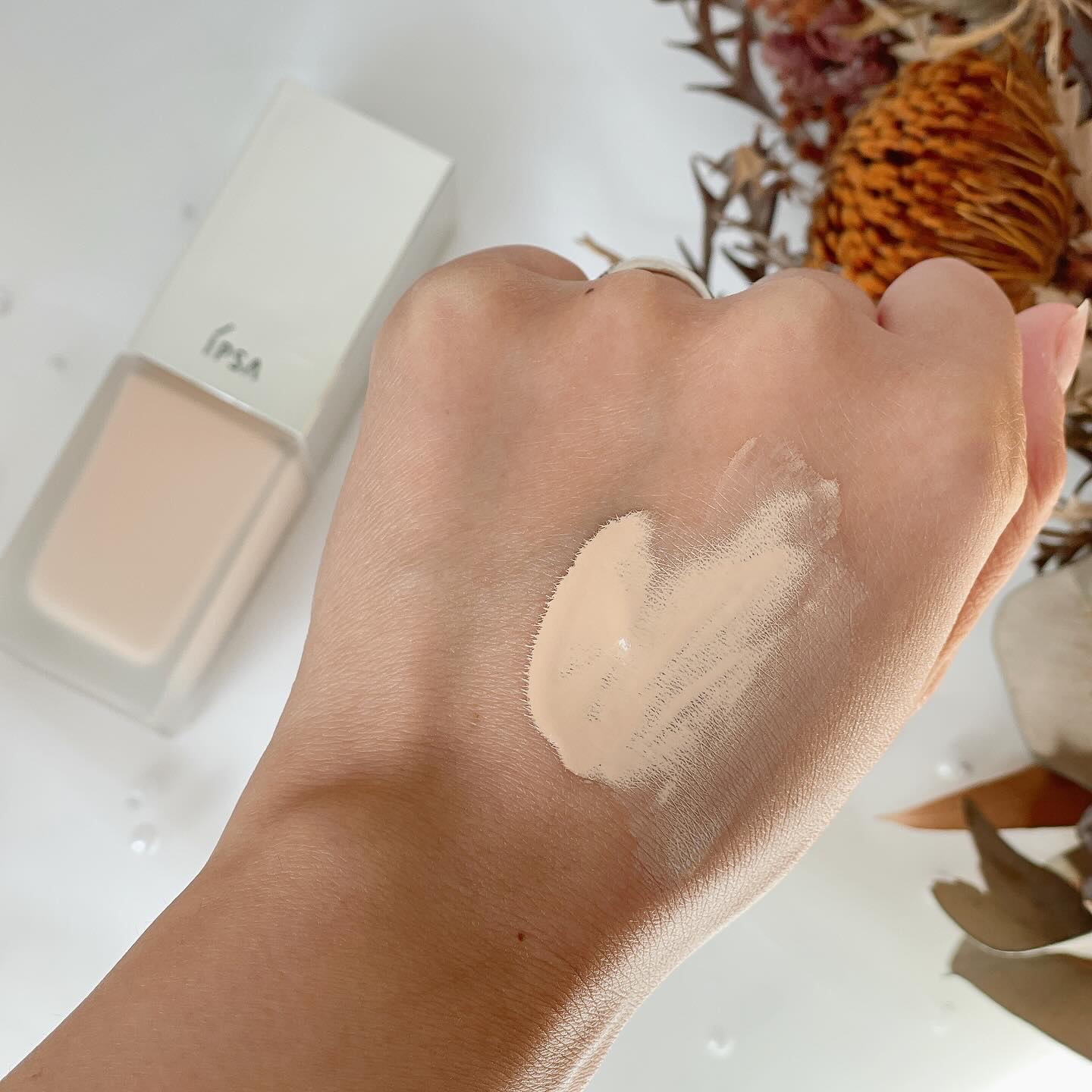 リキッド ファウンデイションe 100/IPSA/リキッドファンデーションを使ったクチコミ（3枚目）