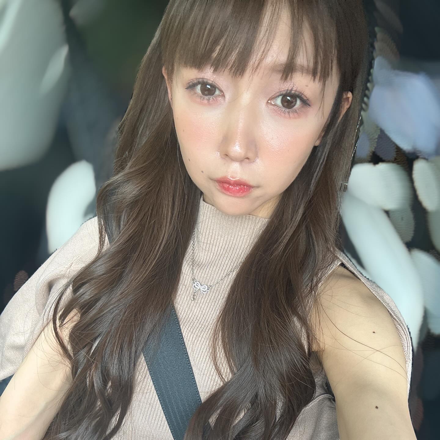 レアグロウ リキッドファンデーション/Celvoke/リキッドファンデーションを使ったクチコミ（3枚目）