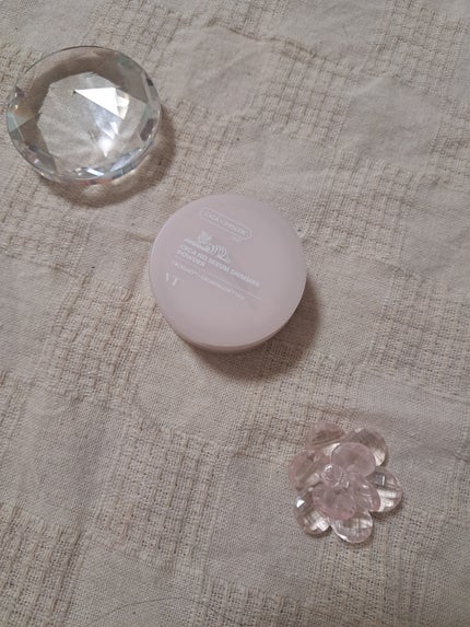 CICA ノーセバムシマーパウダー/VT/ルースパウダーを使ったクチコミ(4枚目)