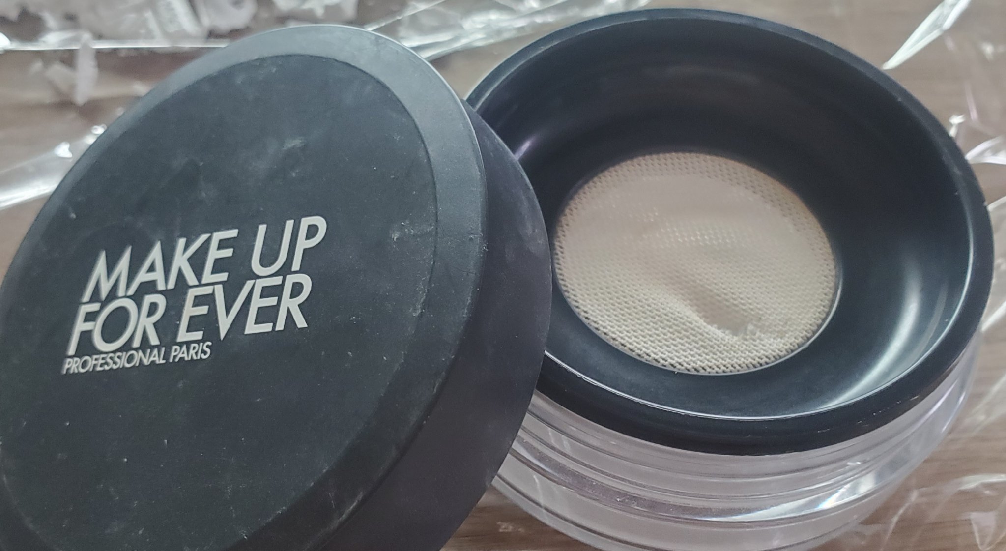 ライトリフレクティングセッティングパウダー　プレスト　N/NARS/プレストパウダーを使ったクチコミ（2枚目）