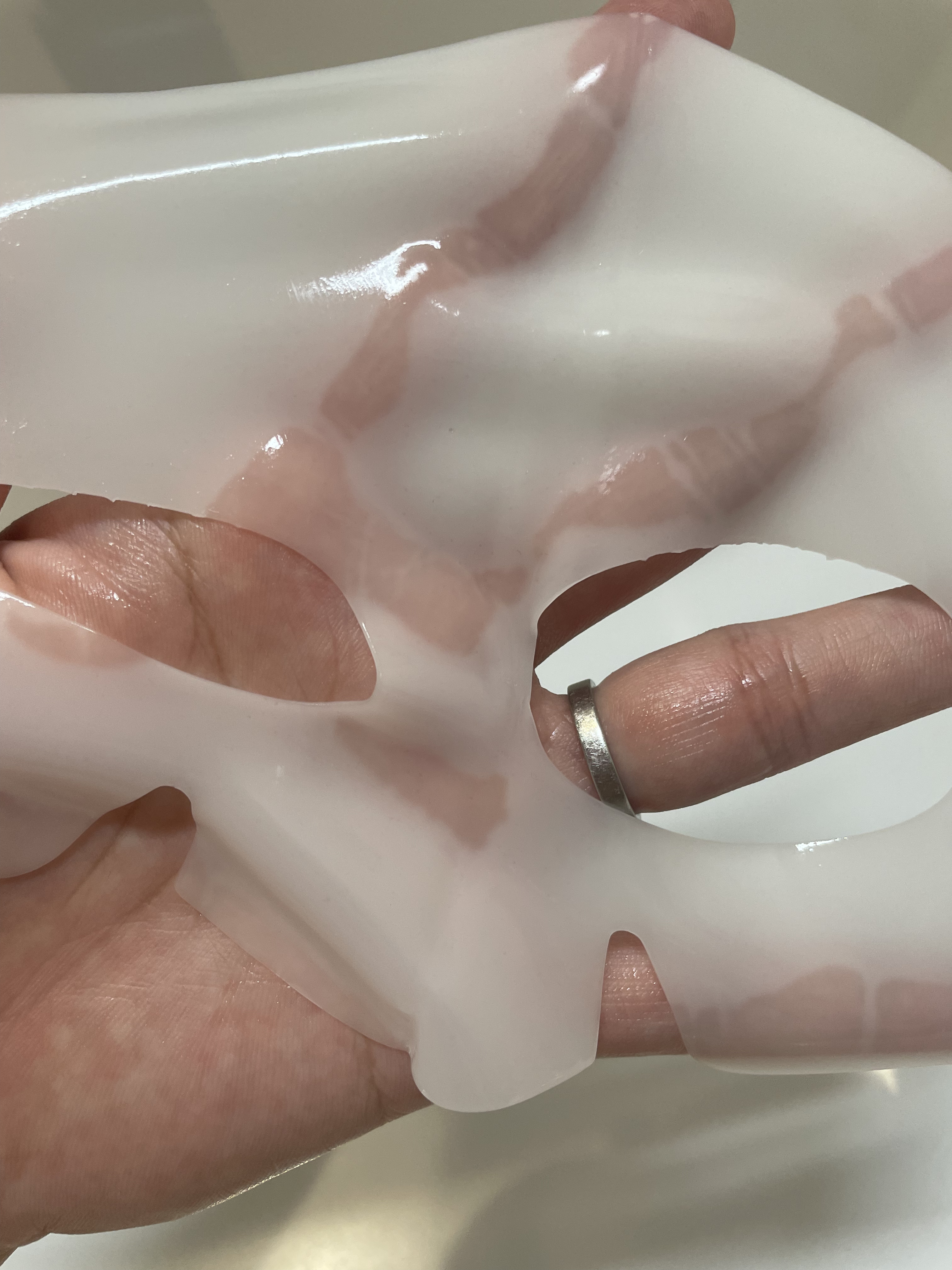 イオ セラミドコラーゲンバリアゲルマスク /make prem/シートマスク・パックを使ったクチコミ（3枚目）