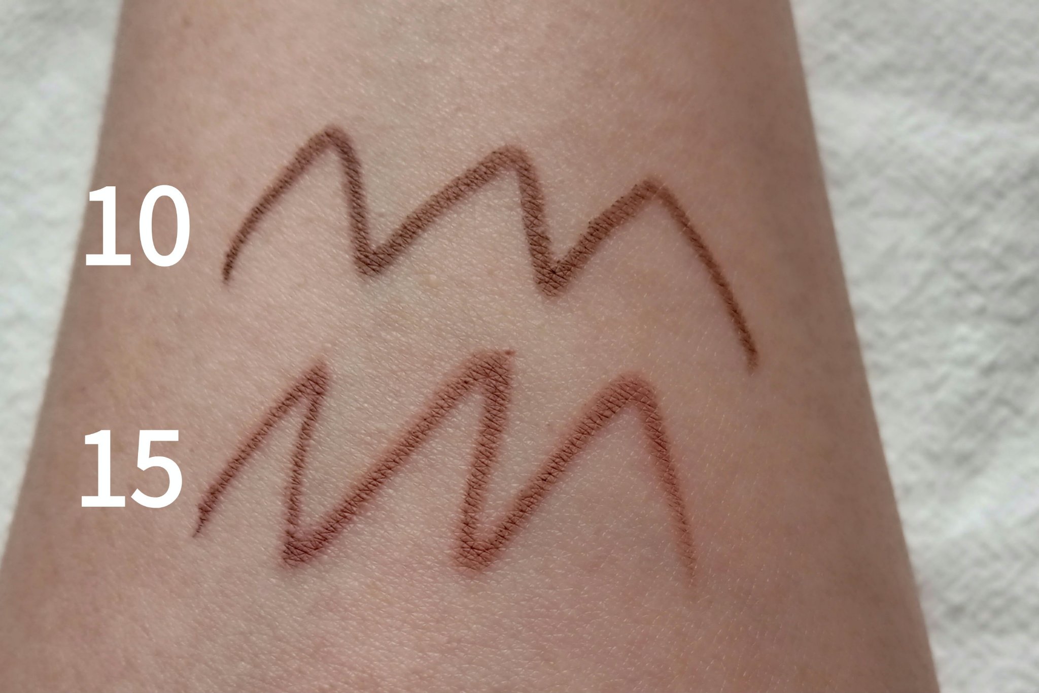 クリーミータッチライナー/キャンメイク/ジェルアイライナーを使ったクチコミ（2枚目）