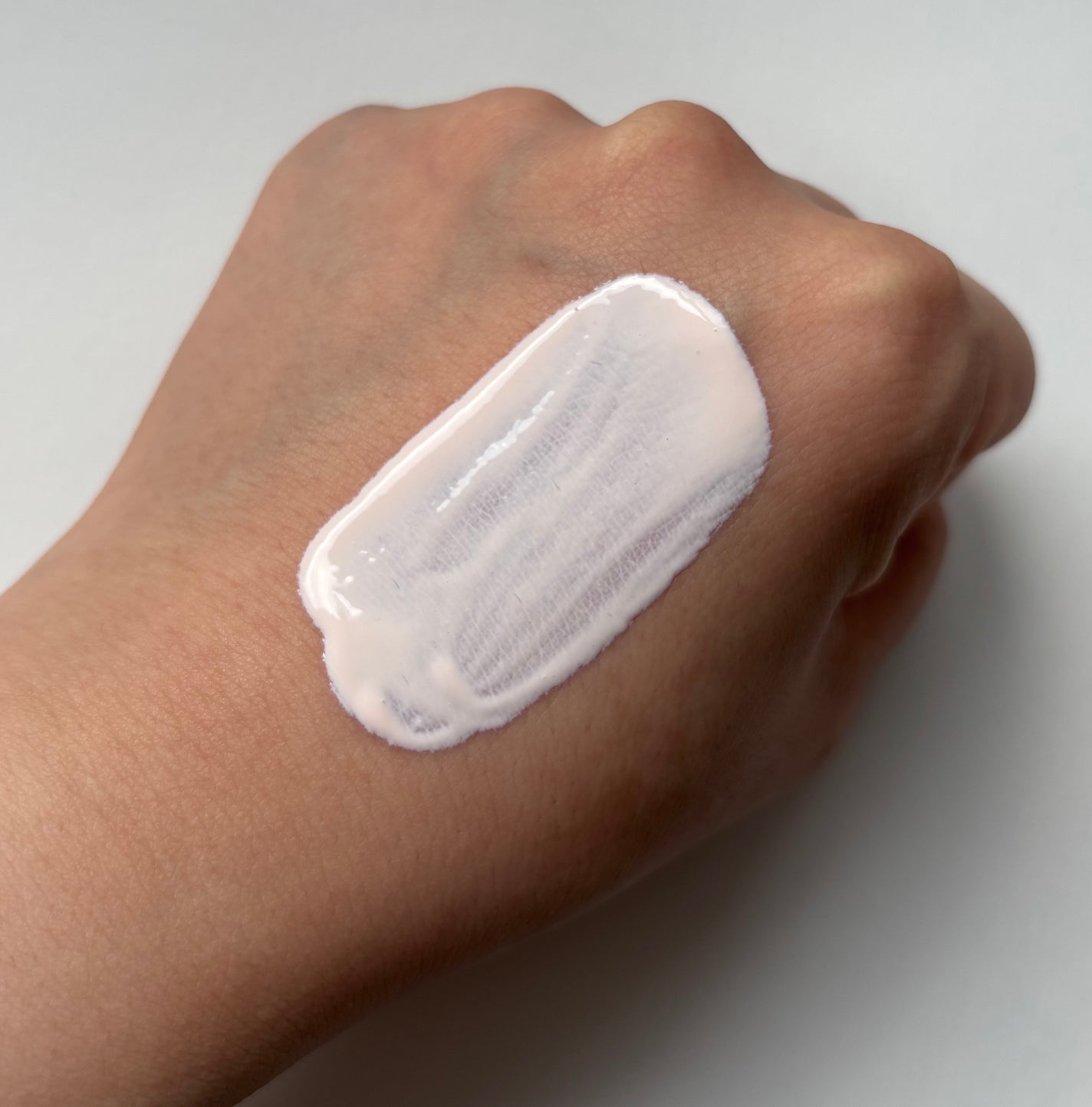 UVイデア XL プロテクショントーンアップ ローズ+/ラ ロッシュ ポゼ/日焼け止め・UVケアを使ったクチコミ(4枚目)