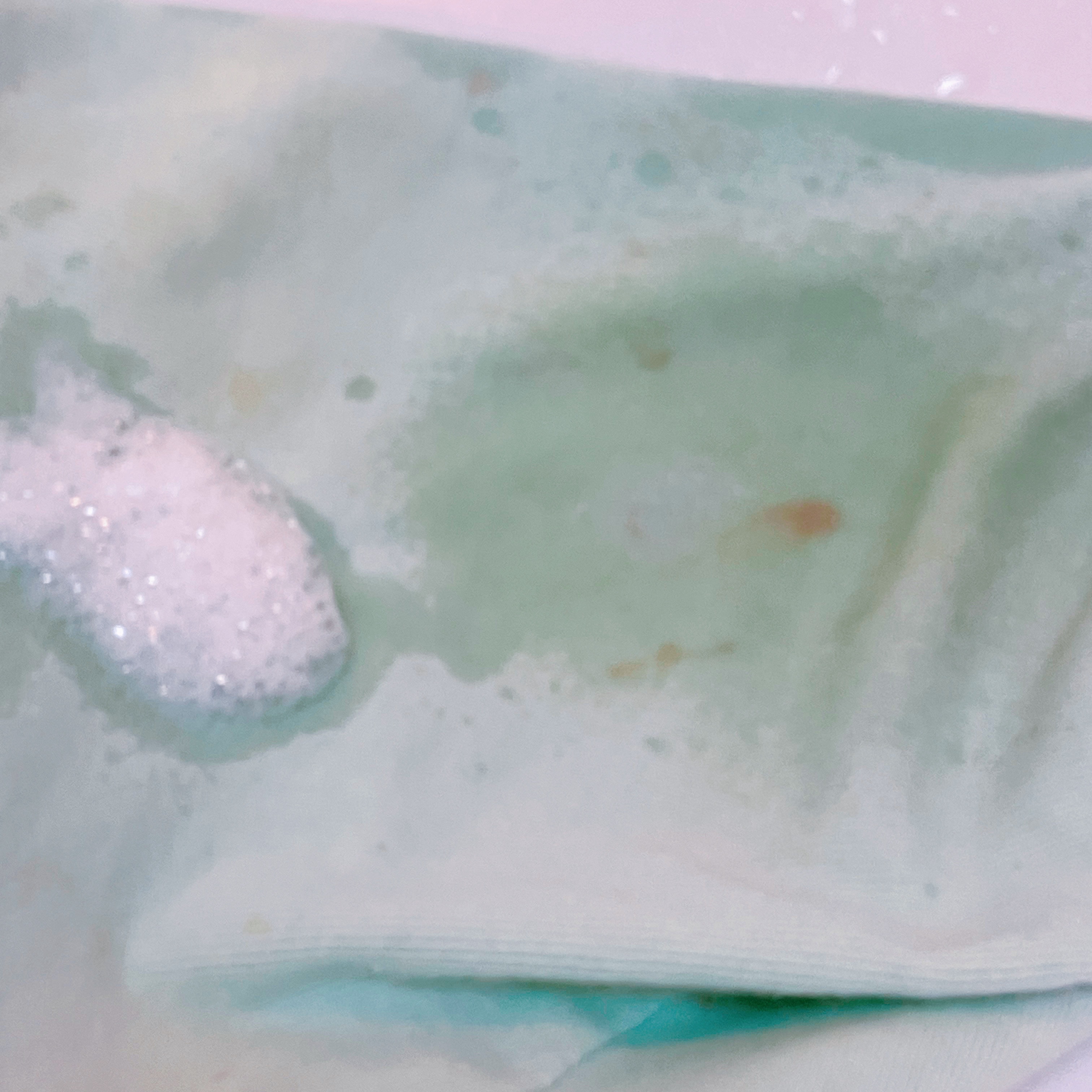 衣類のラク洗い泡スプレー/arau.baby （アラウ ベビー）/洗濯洗剤を使ったクチコミ（2枚目）