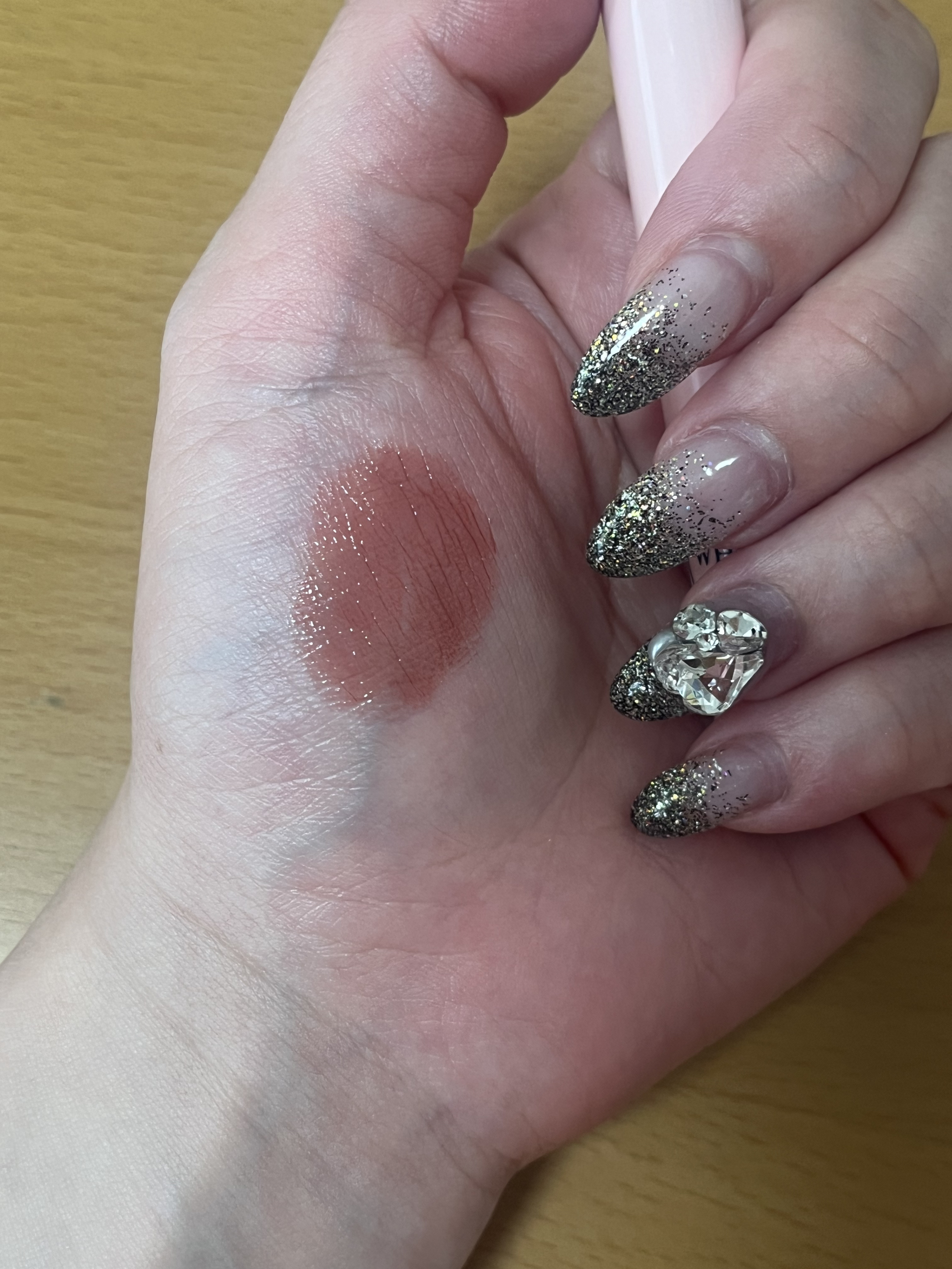  フーミー ヌメリップ/WHOMEE/口紅を使ったクチコミ（3枚目）