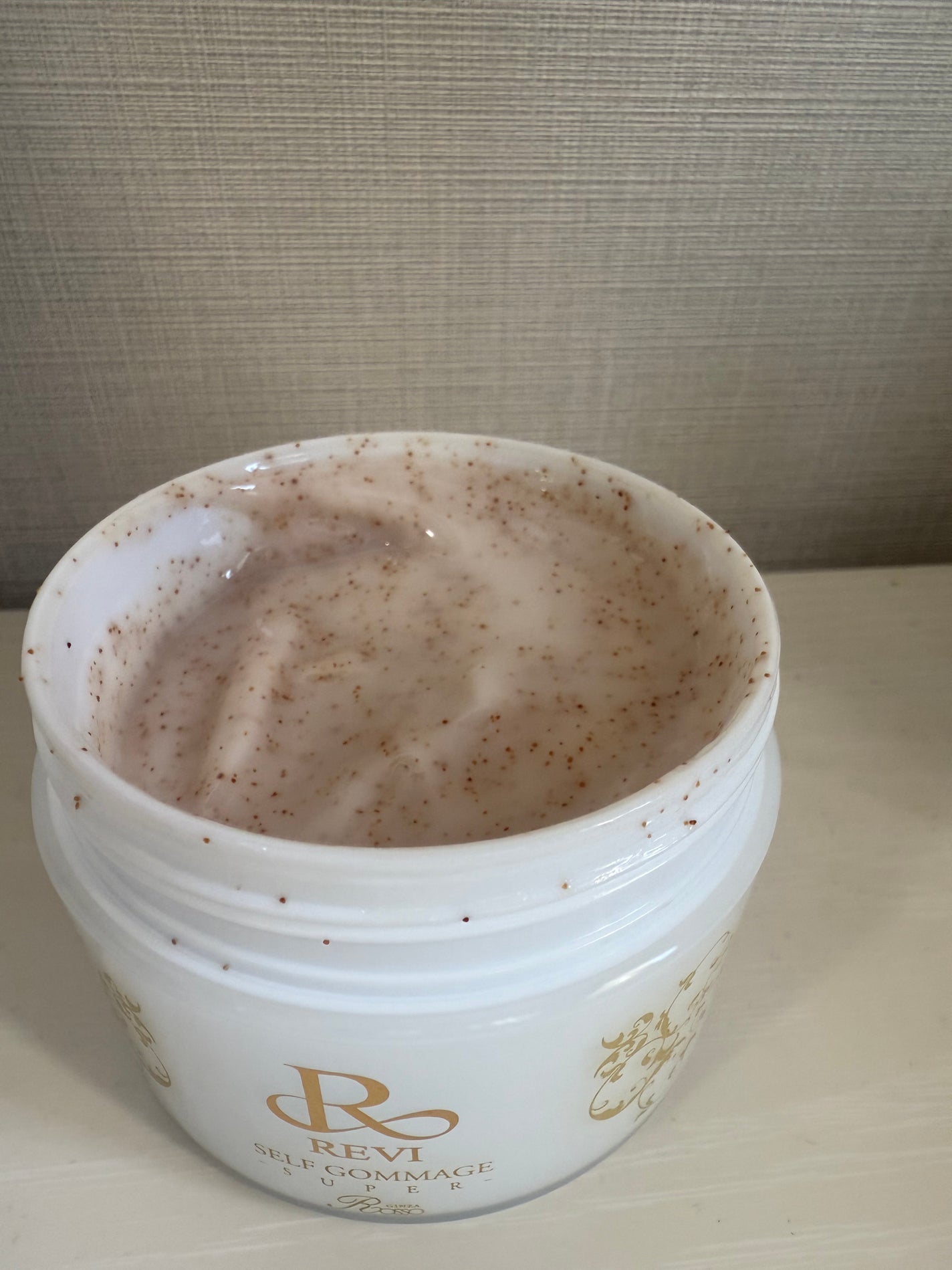 REVI セルフゴマージュS/銀座ROSSO/その他スキンケアを使ったクチコミ(2枚目)