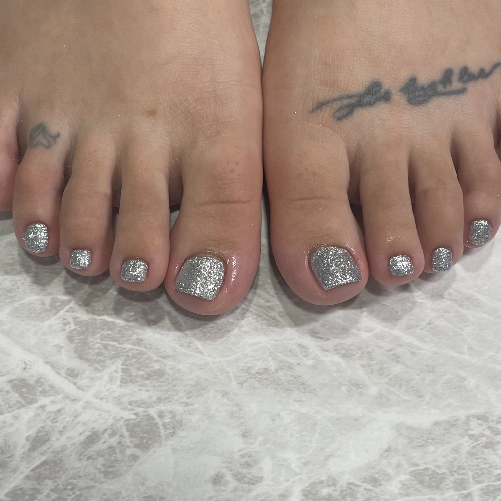 #ネイル,#ジェルネイル,#キラキラネイル,#簡単ネイル,#夏ネイル,#秋ネイル,#冬ネイル,#大人ネイル,#大人ネイル,#韓國ネイル,#フットネイルのネイルデザイン