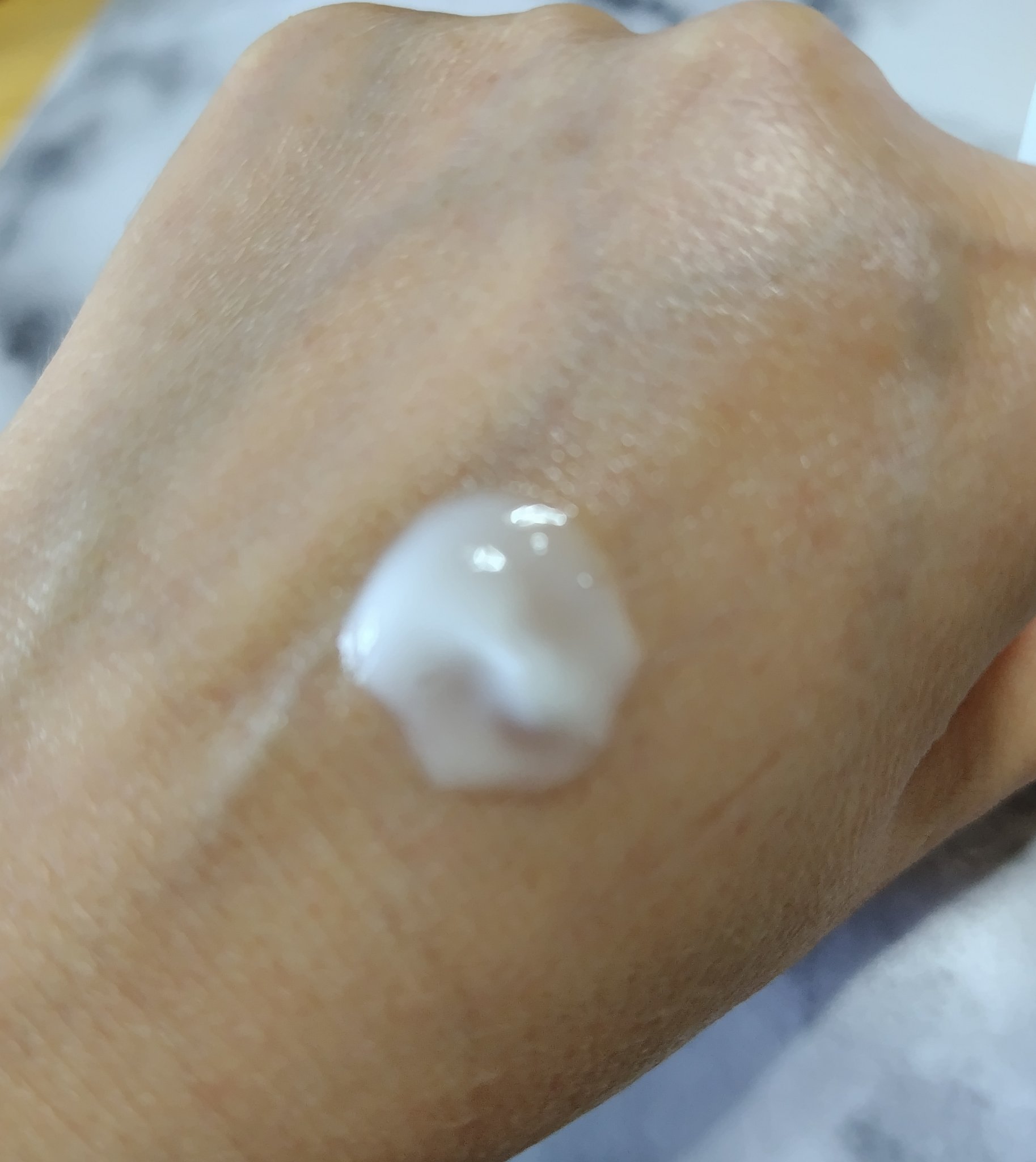 ミノン アミノモイスト モイストチャージ ミルク/ミノン/乳液を使ったクチコミ（3枚目）