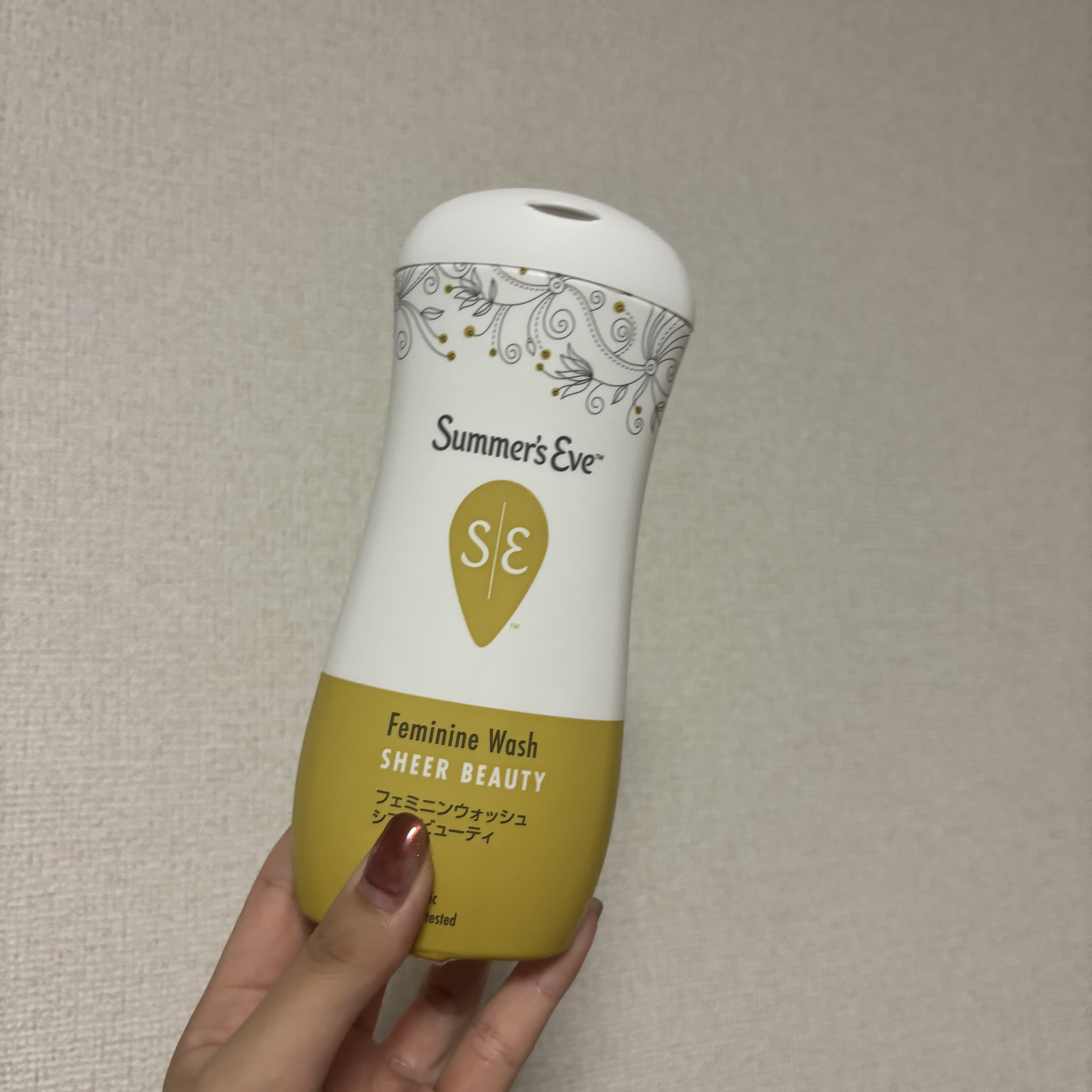 💐 サマーズイブ フェミニンウォッシュ シアービューティ

デリケートゾーンのケアってなんとなく後回しにしがちだけど、実は日常のちょっとした不快感や匂いケアに直結する大事な習慣なんです🙆‍♀️

このシアービューティは弱酸性処方で、洗い