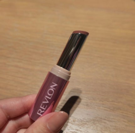 レブロン スーパー ラストラス デューイ シャイン リップスティック/REVLON/口紅を使ったクチコミ(4枚目)
