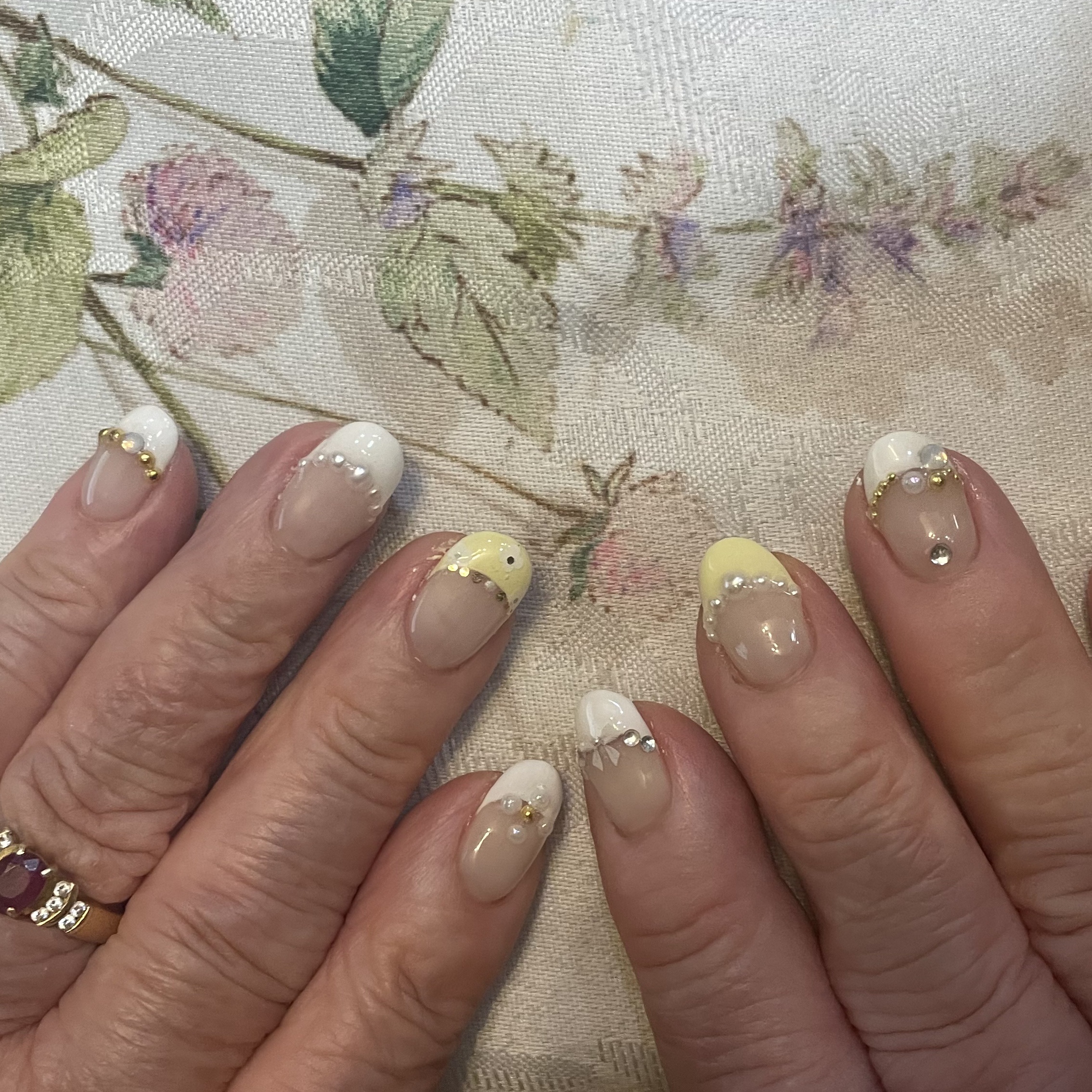 #ネイル,#ジェルネイル,#キラキラネイル,#簡単ネイル,#夏ネイル,#秋ネイル,#冬ネイル,#大人ネイル,#大人ネイル,#韓國ネイル,#フットネイルのネイルデザイン