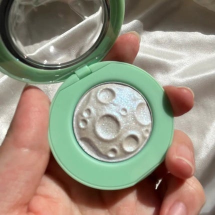 ルナグロウ ハイライター/SHEGLAM/パウダーハイライトを使ったクチコミ(2枚目)