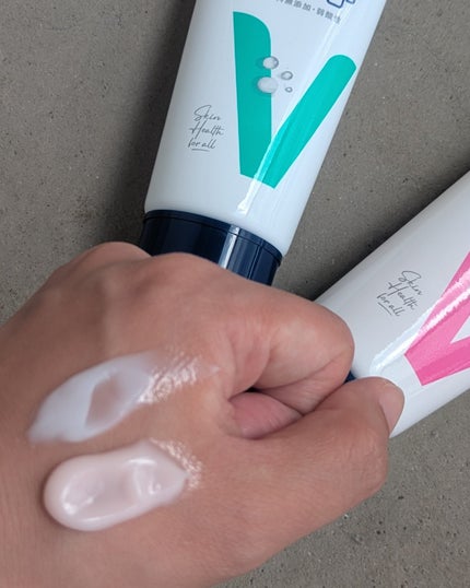 薬用ハンド&フィンガー/ヴァセリン/ハンドクリームを使ったクチコミ(2枚目)