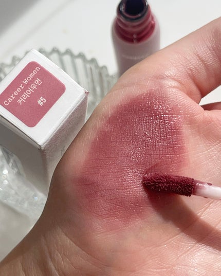 デイリームードマットリキッド/nuegray/リップグロスを使ったクチコミ(4枚目)