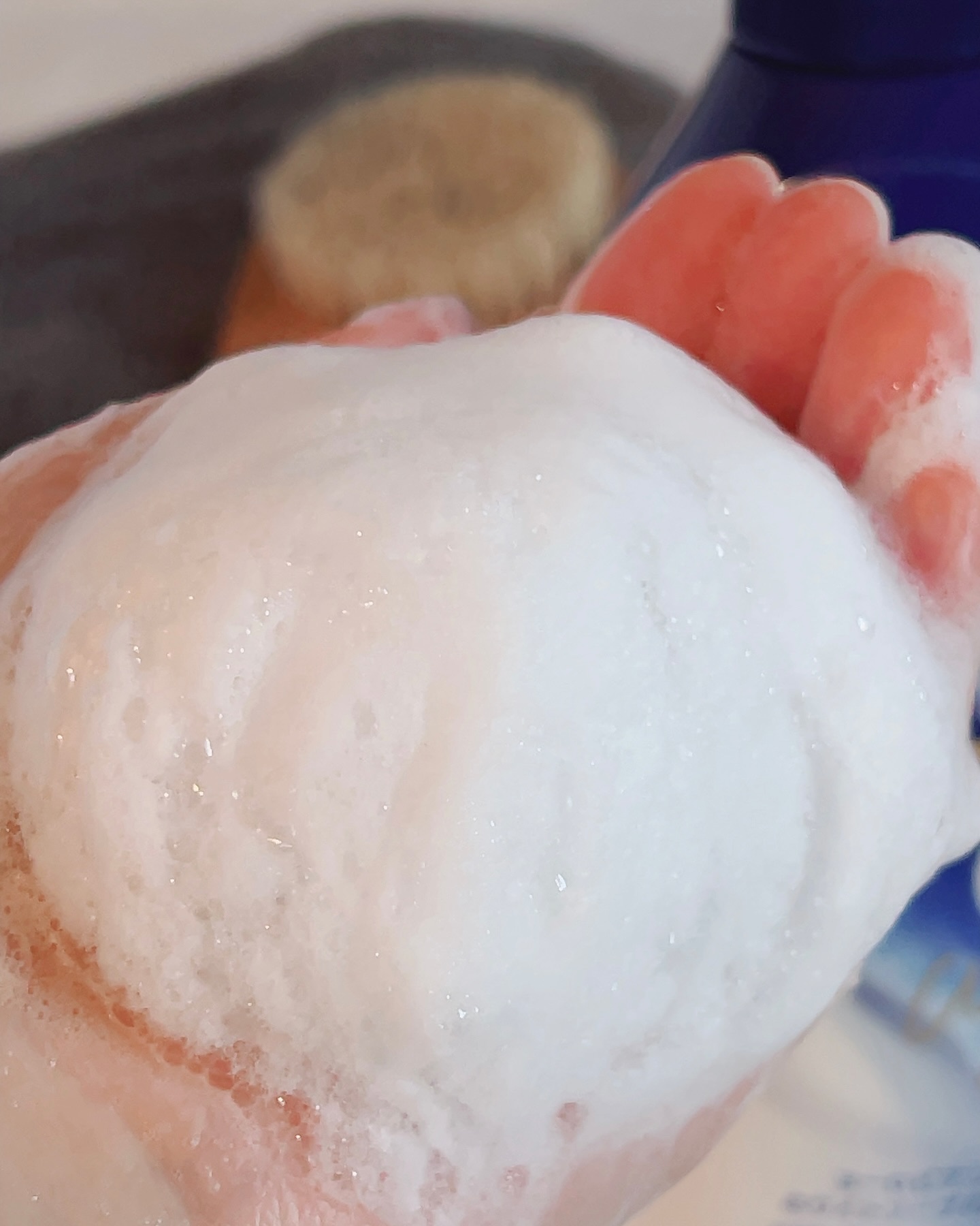 ニベア クリームケアボディウォッシュ W濃厚保湿 ヨーロピアンホワイトソープの香り/ニベア/ボディソープを使ったクチコミ（3枚目）