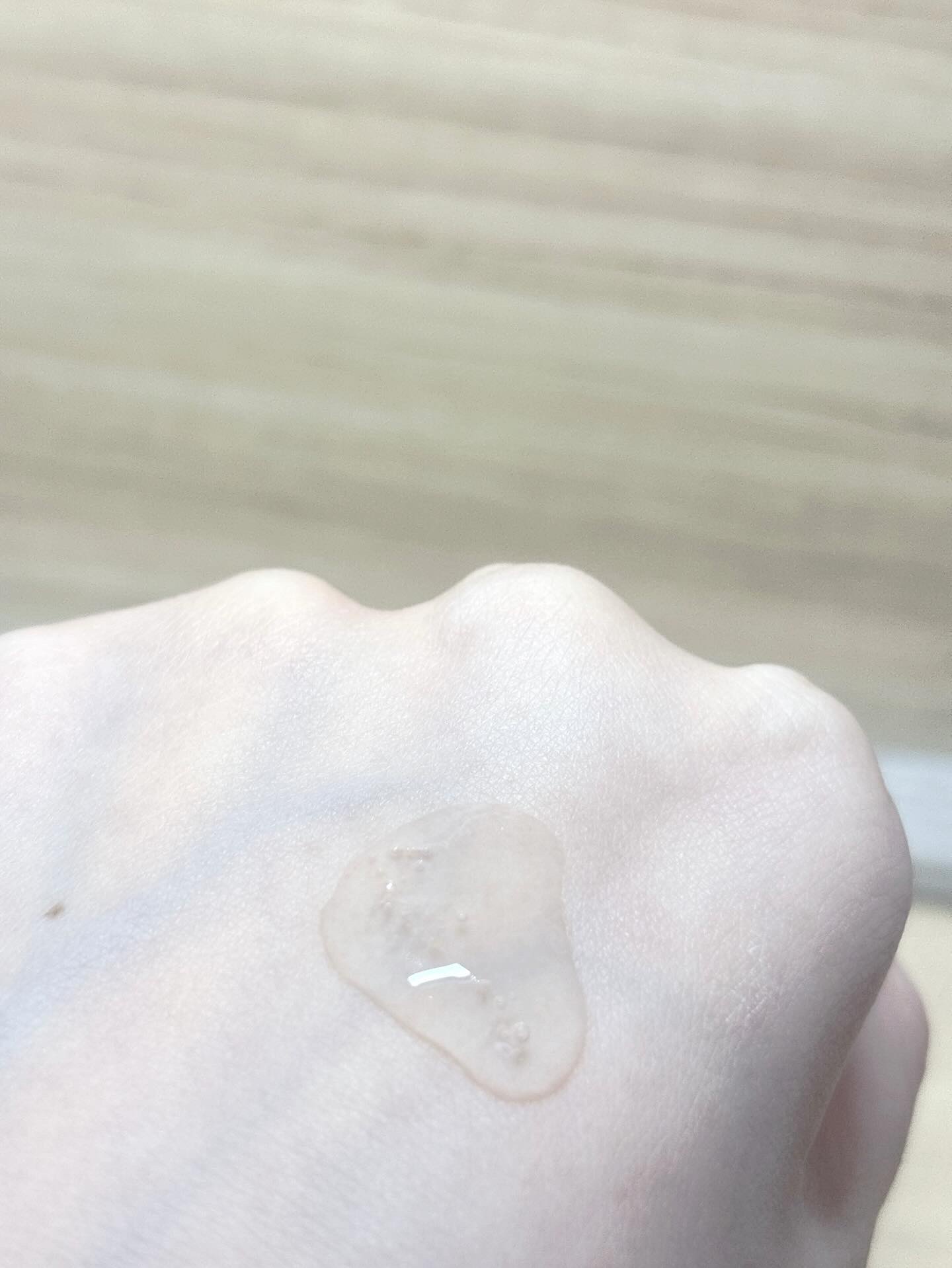 ビタトーニングカプセルセラム 50ml/ダルバ/美容液を使ったクチコミ（2枚目）