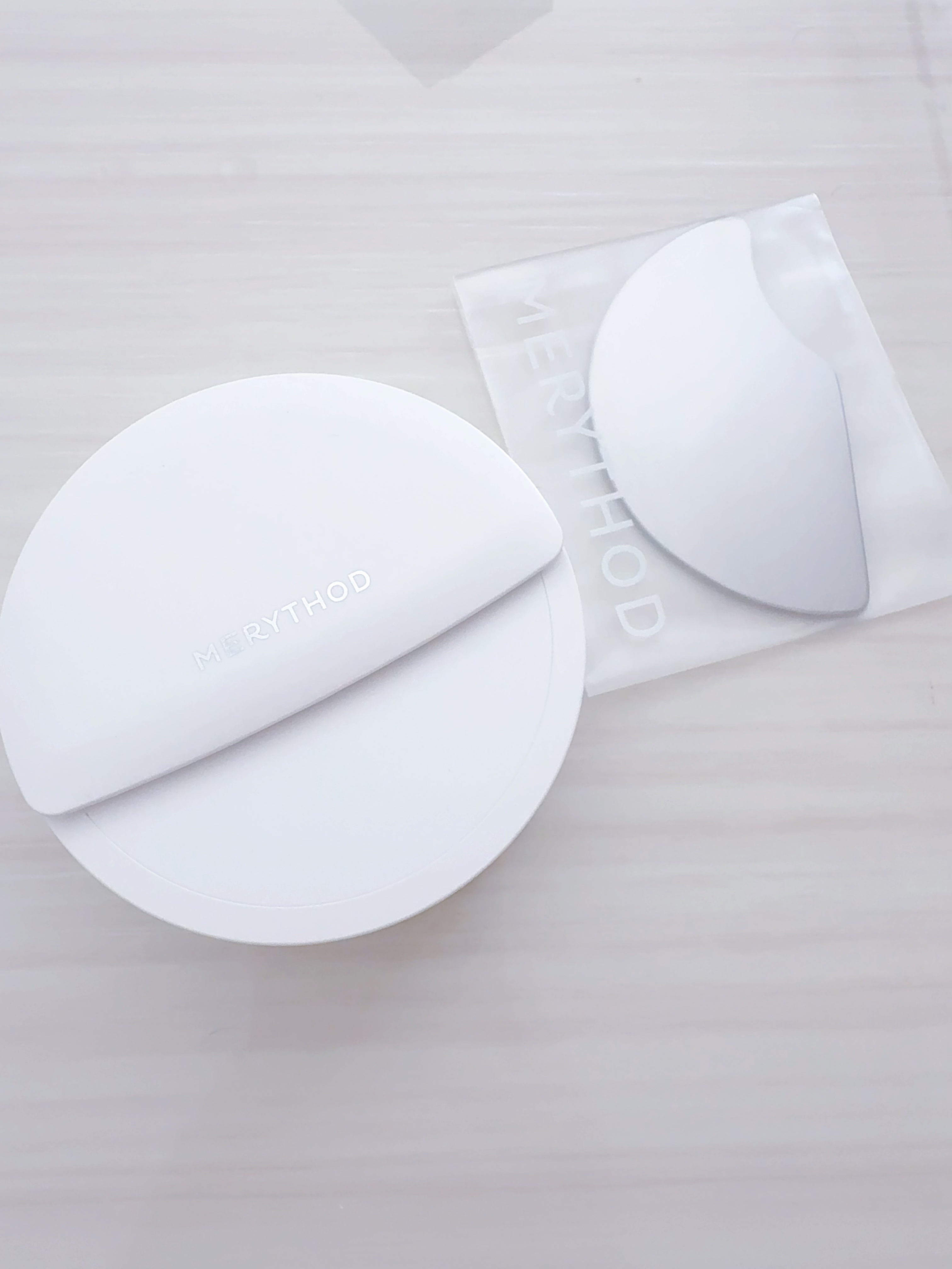 スキンフィットカバースパチュラクッション/MERYTHOD/クッションファンデーションを使ったクチコミ（2枚目）