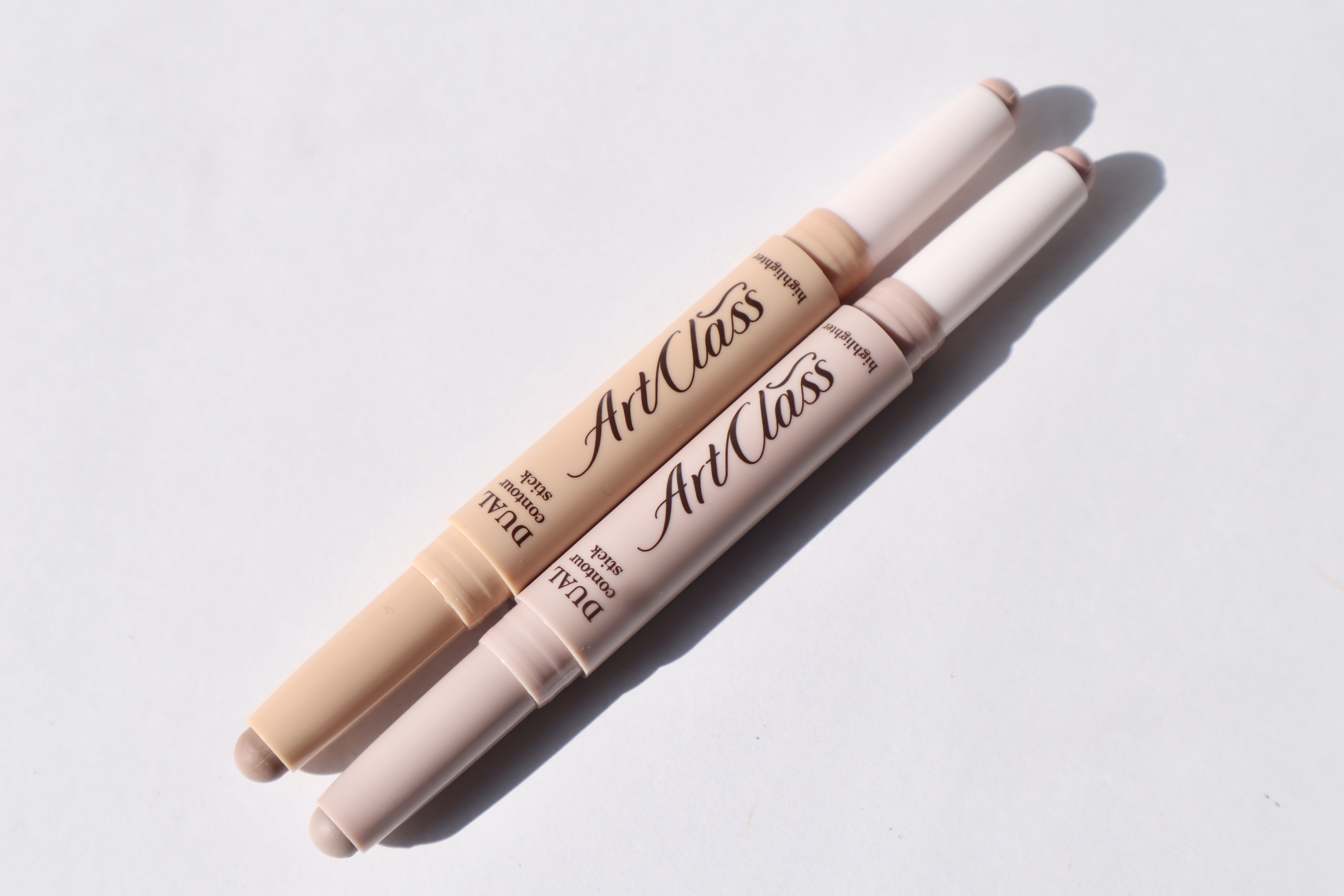 アートクラス デュアル コントゥアスティック/too cool for school/シェーディングを使ったクチコミ（3枚目）