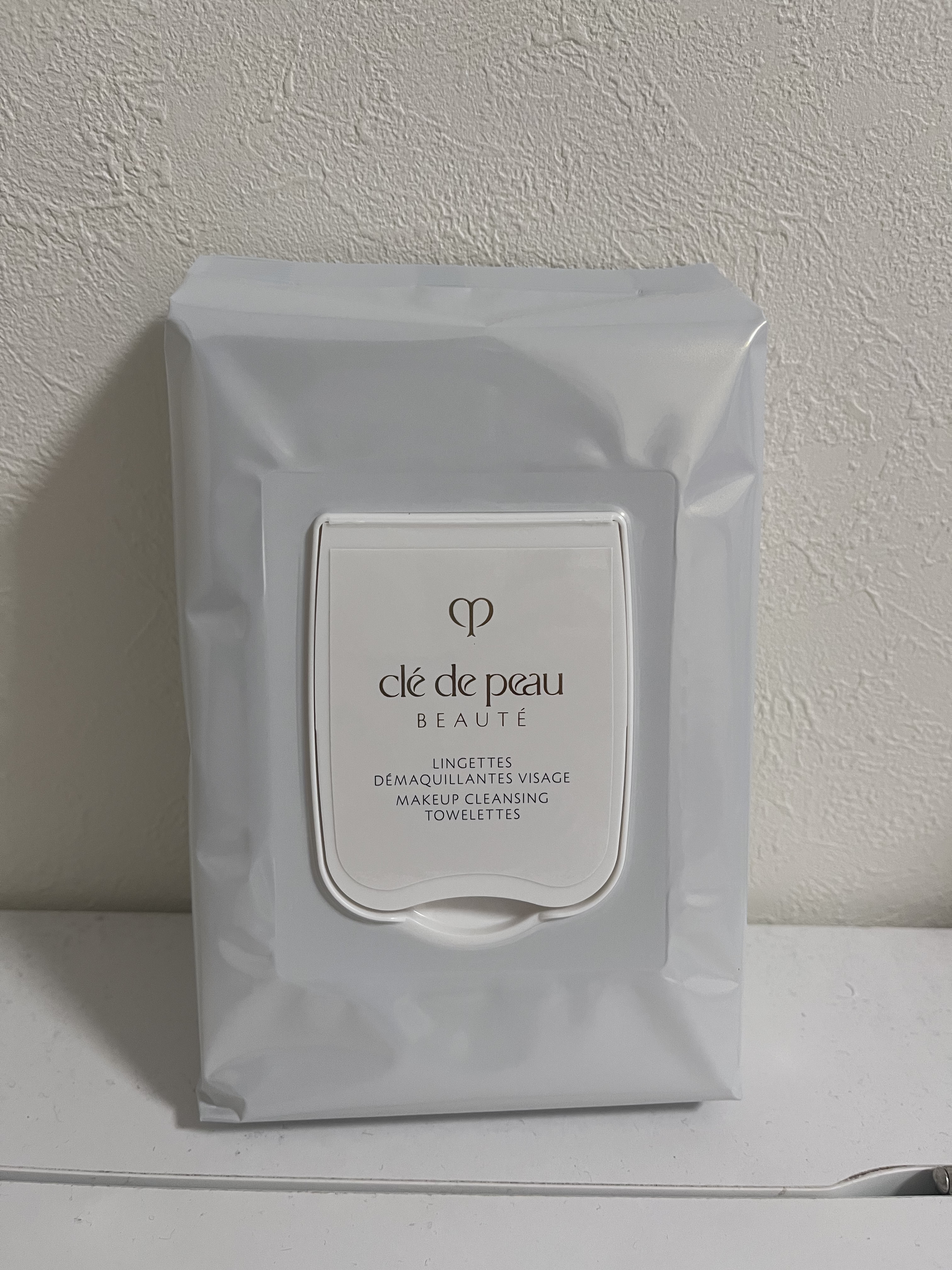 クレ・ド・ポー ボーテ ランジェット デマキアントヴィサージュ/クレ・ド・ポー ボーテ/クレンジングシートを使ったクチコミ（2枚目）