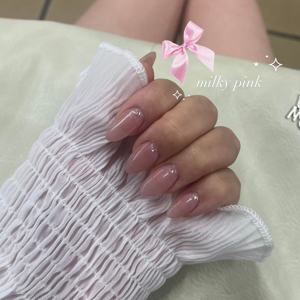 𐔌՞ . .՞ 𐦯 on LIPS 「🎀꙳.*いいね、保存嬉しいです🎶#ネイル#ジェルネイル#垢抜け..」(1枚目)