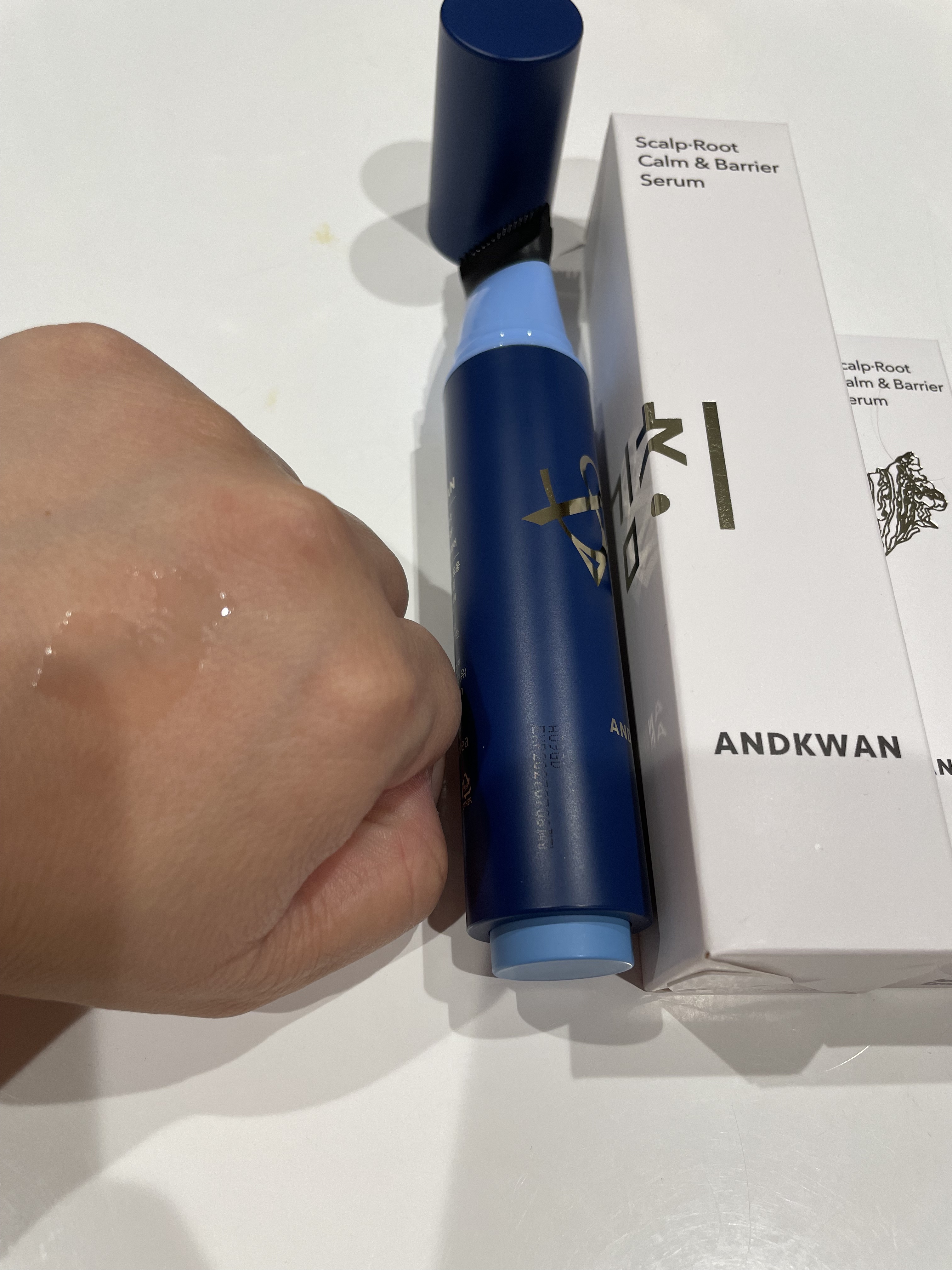 Scalp Root Calm & Barrier（コンブ一体型＋リフィル セット）/ANDKWAN/スカルプブラシを使ったクチコミ（2枚目）