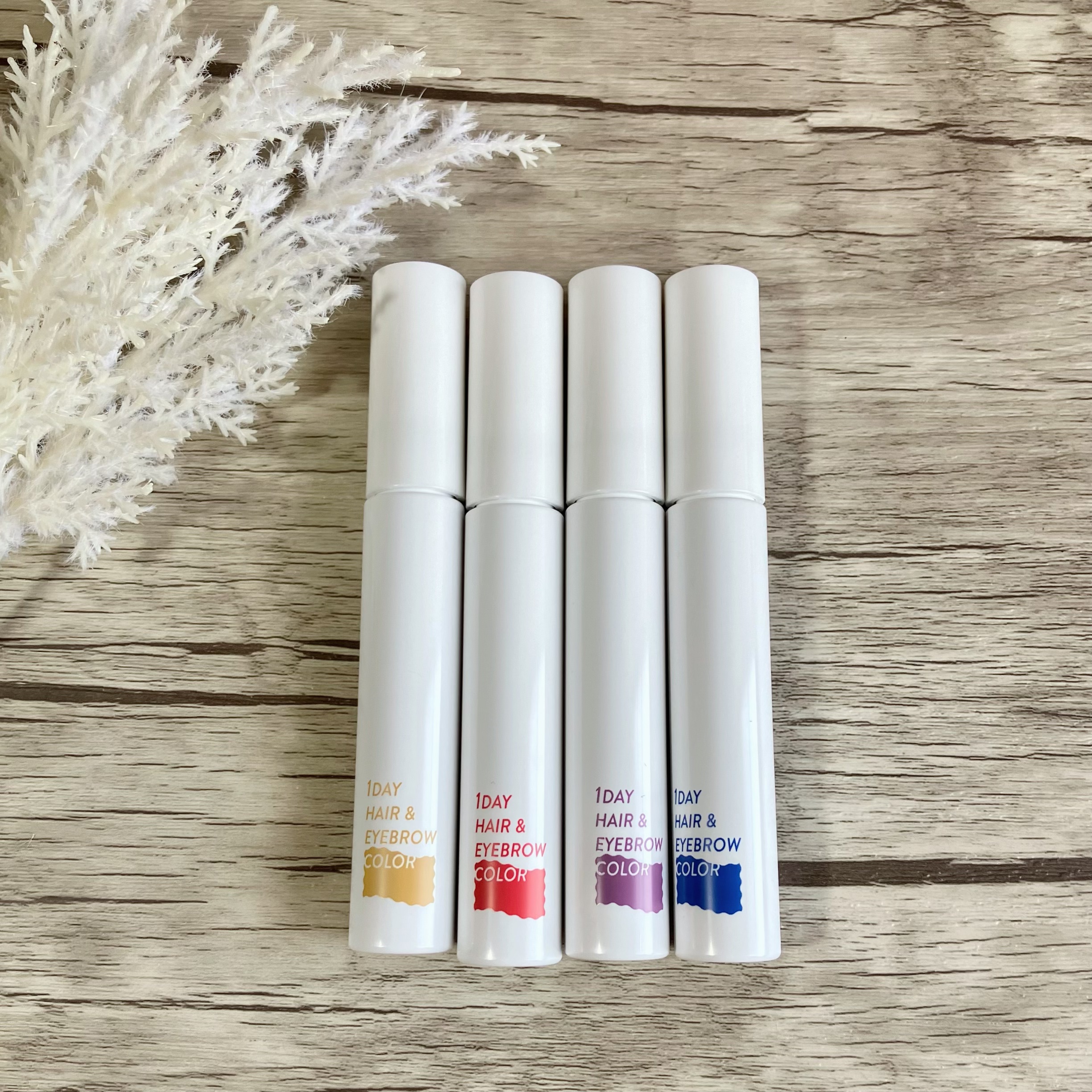 １dayヘア＆アイブロウカラー/フレンド株式会社/眉マスカラを使ったクチコミ（2枚目）