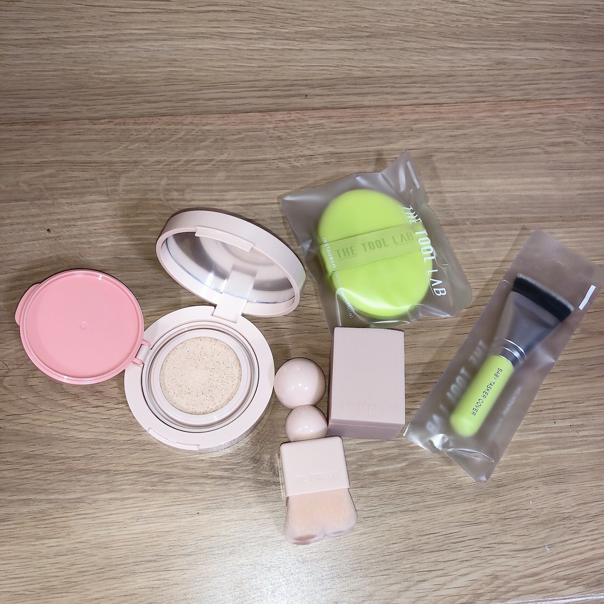 スタンプスキンフィットクッショングロウ/THE TOOL LAB/クッションファンデーションを使ったクチコミ（1枚目）