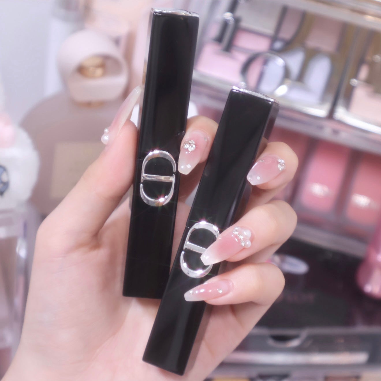 ル ルージュ デュオ ウルトラ トゥニュ/CHANEL/口紅を使ったクチコミ(2枚目)