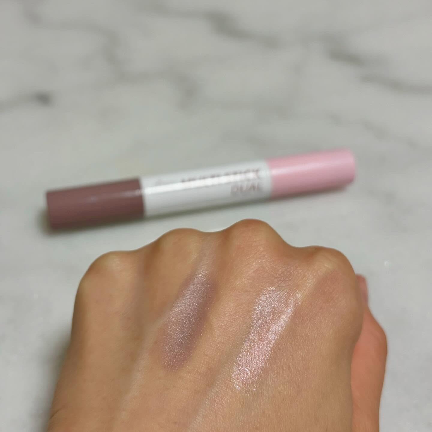 アイムマルチスティック デュアル/i’m meme/シェーディングを使ったクチコミ（2枚目）