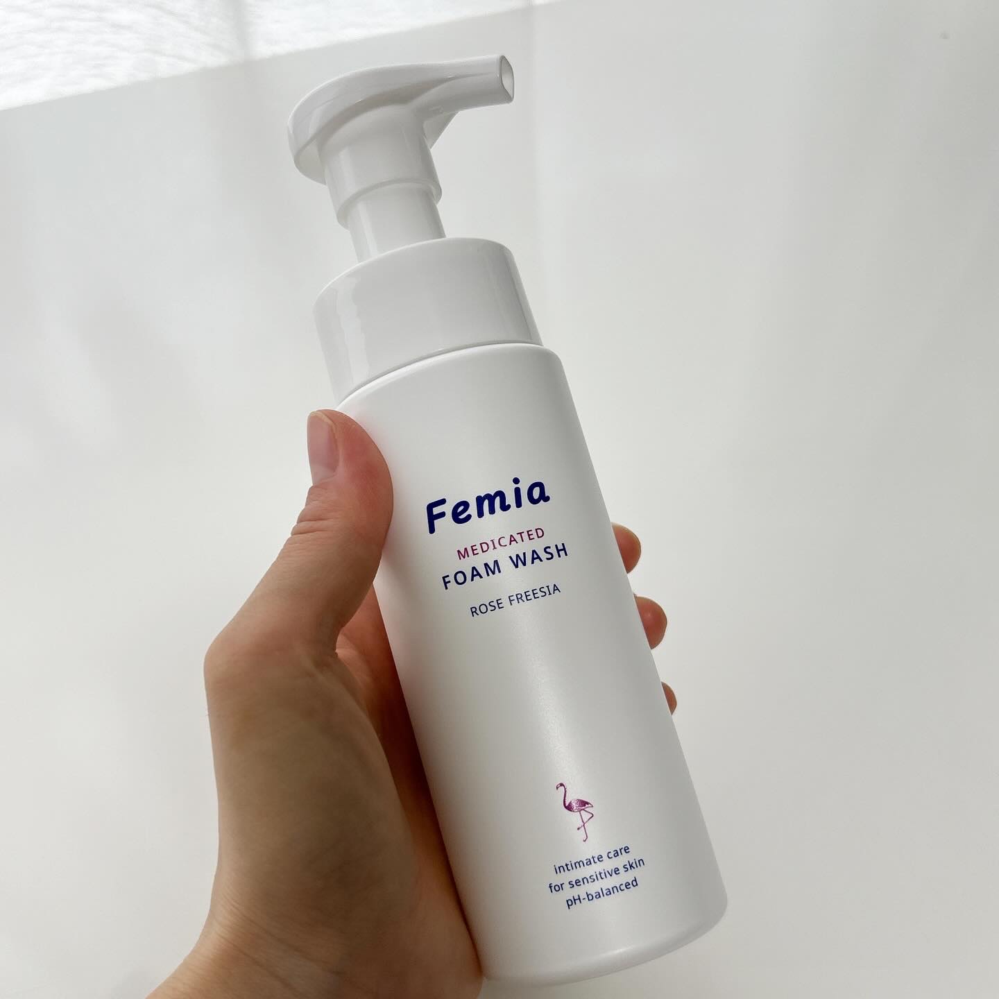 薬用泡ウォッシュ　ローズとフリージアの香り /Femia/デリケートゾーンケアを使ったクチコミ（1枚目）