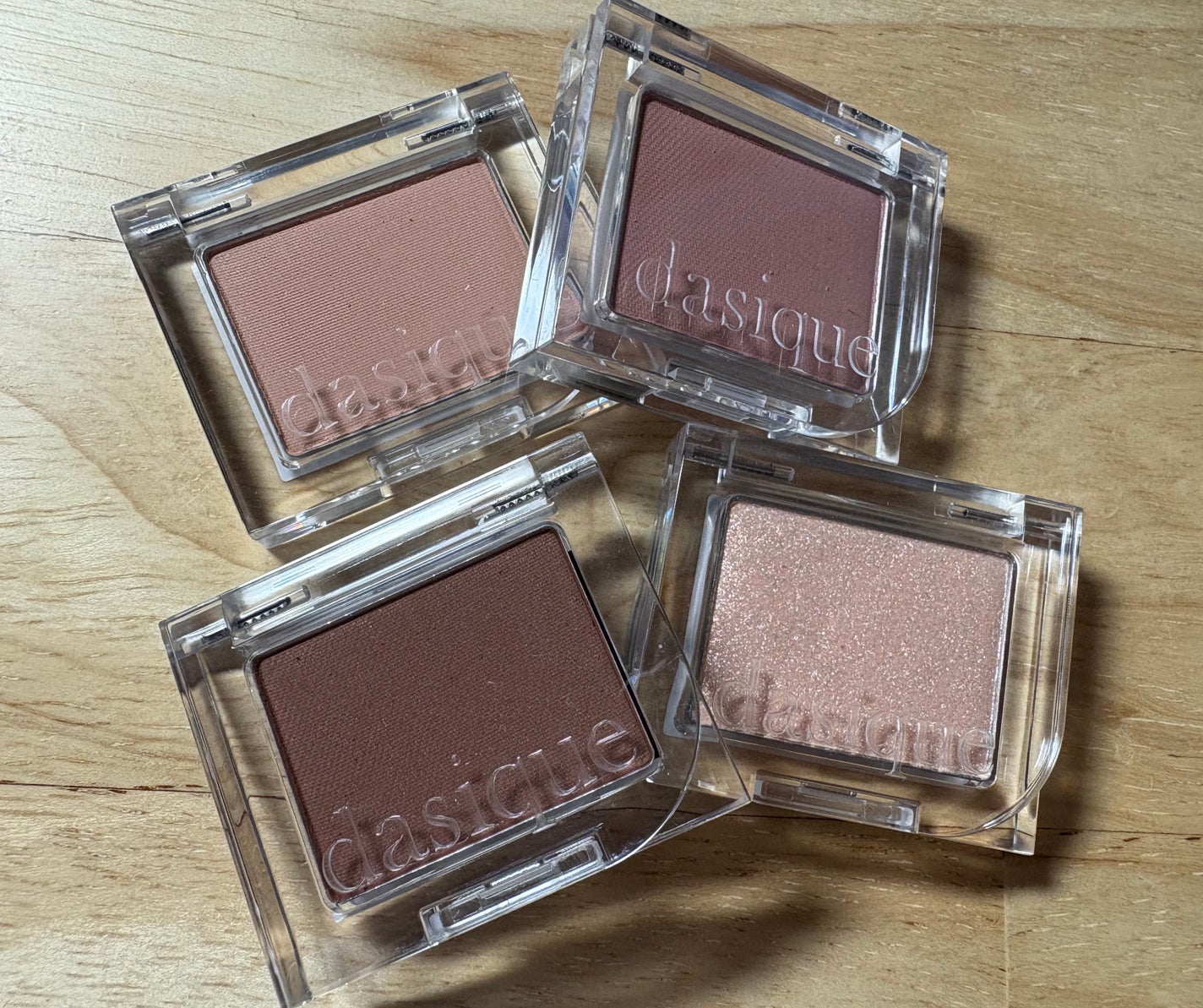 ムードシングルシャドウ/dasique/単色アイシャドウを使ったクチコミ(1枚目)