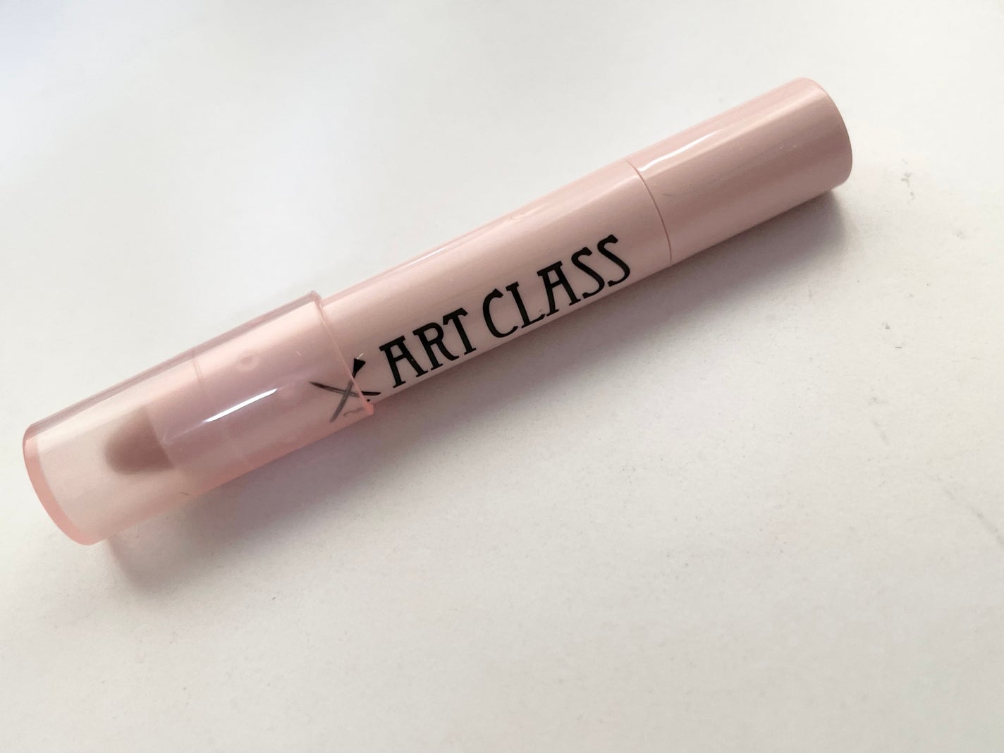 アートクラス アイグリッツ/too cool for school/スティックアイシャドウを使ったクチコミ(1枚目)