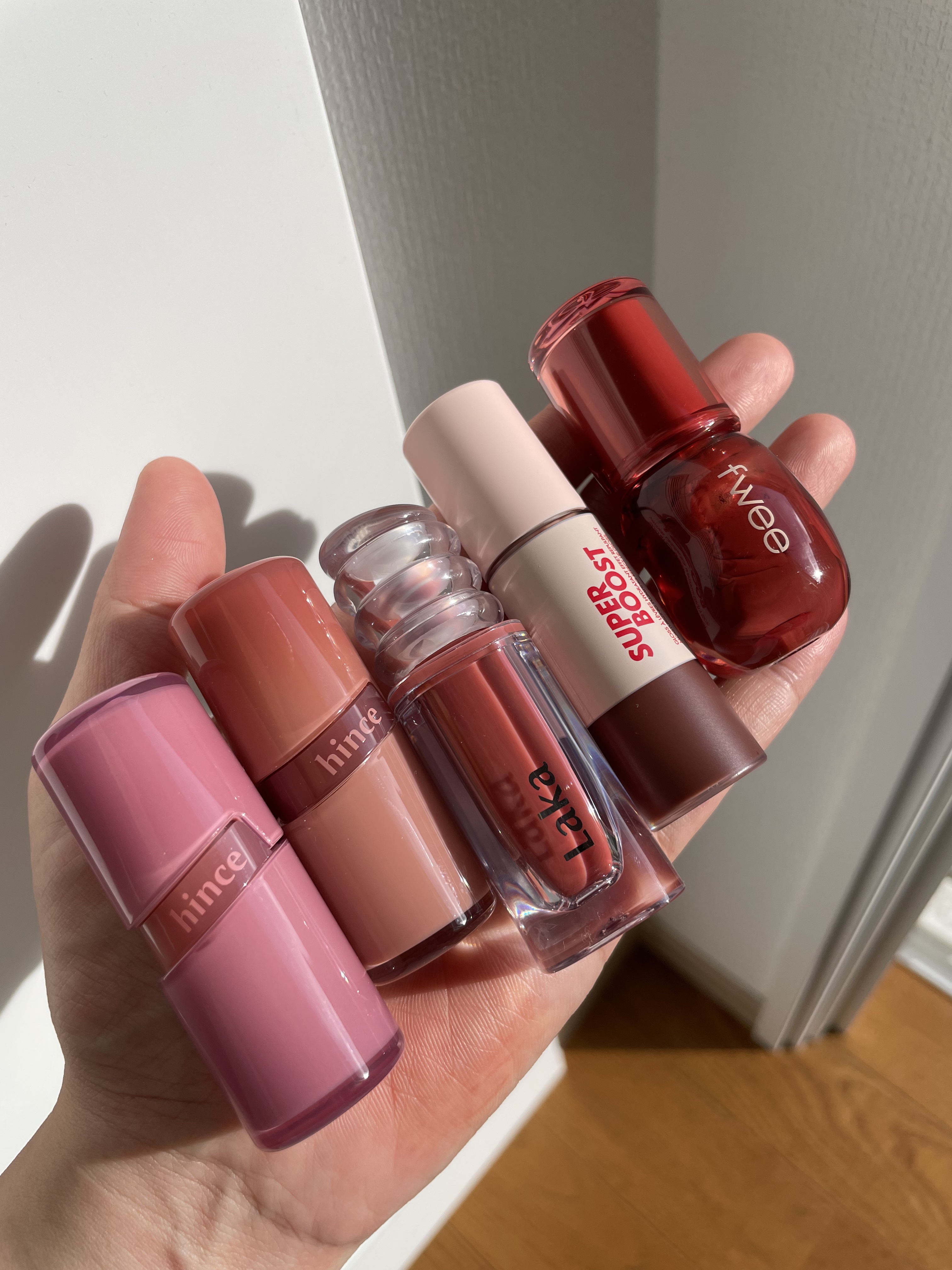 ラカ　マキシグレイヤーティント ＃616　メイプル/Laka/リップティントを使ったクチコミ（3枚目）