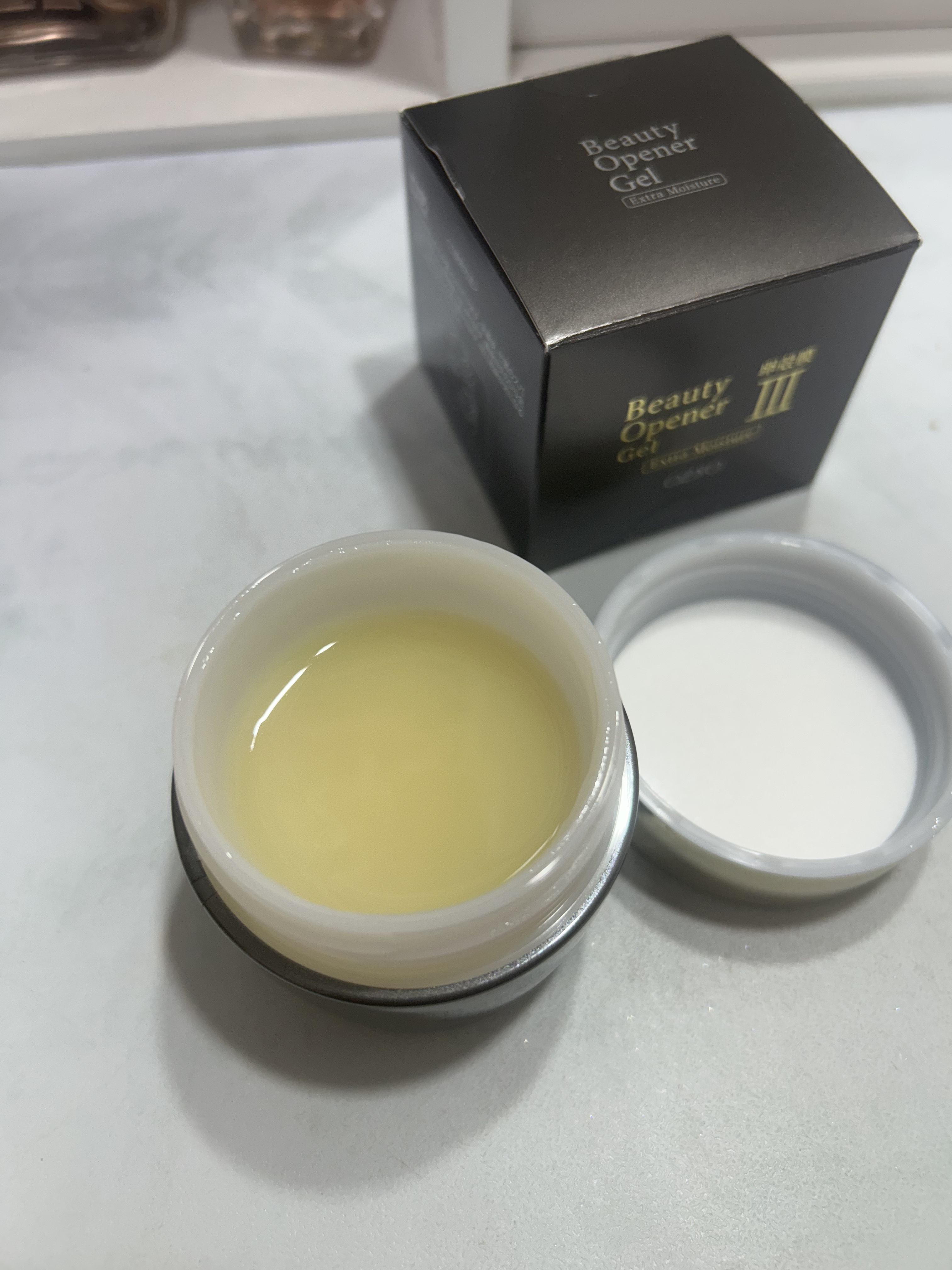 ビューティーオープナージェル　エクストラモイスチャー〈医薬部外品〉/オージオ/オールインワン化粧品を使ったクチコミ（2枚目）