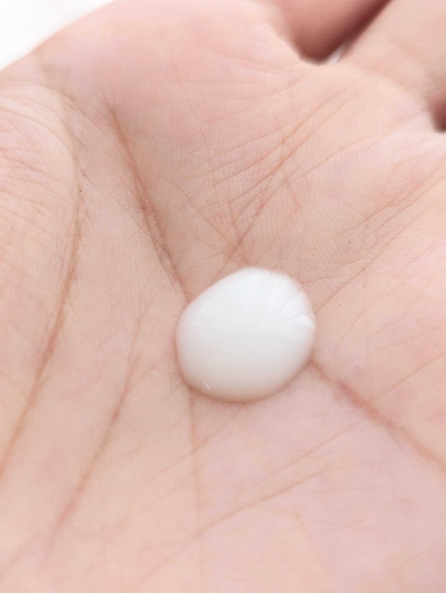 ボディミルク ブライトニング＆エイジングケア＜医薬部外品＞/ファンケル/ボディミルクを使ったクチコミ（3枚目）