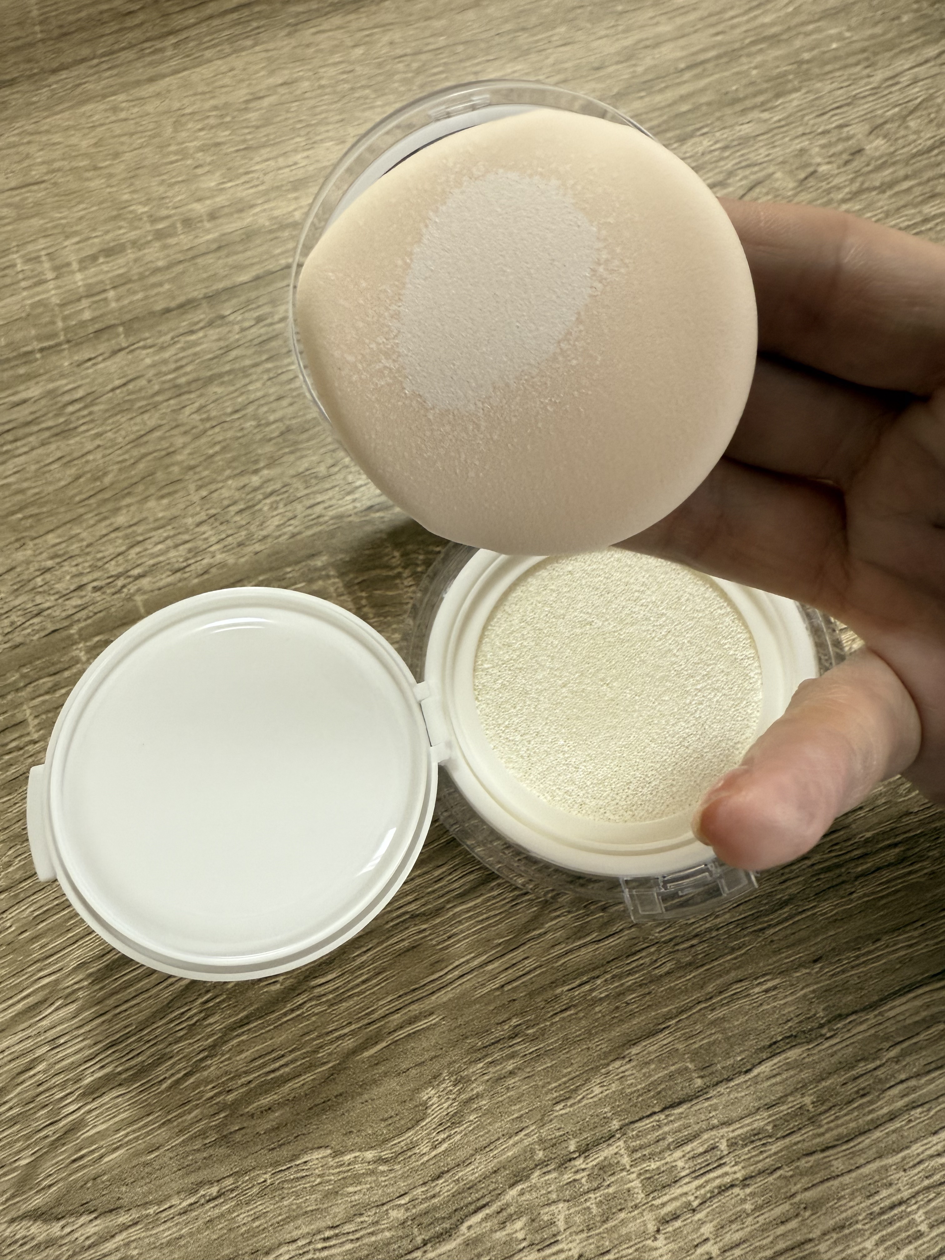 REASONOR ヘルシータッチクッション/REASONOR/クッションファンデーションを使ったクチコミ（2枚目）