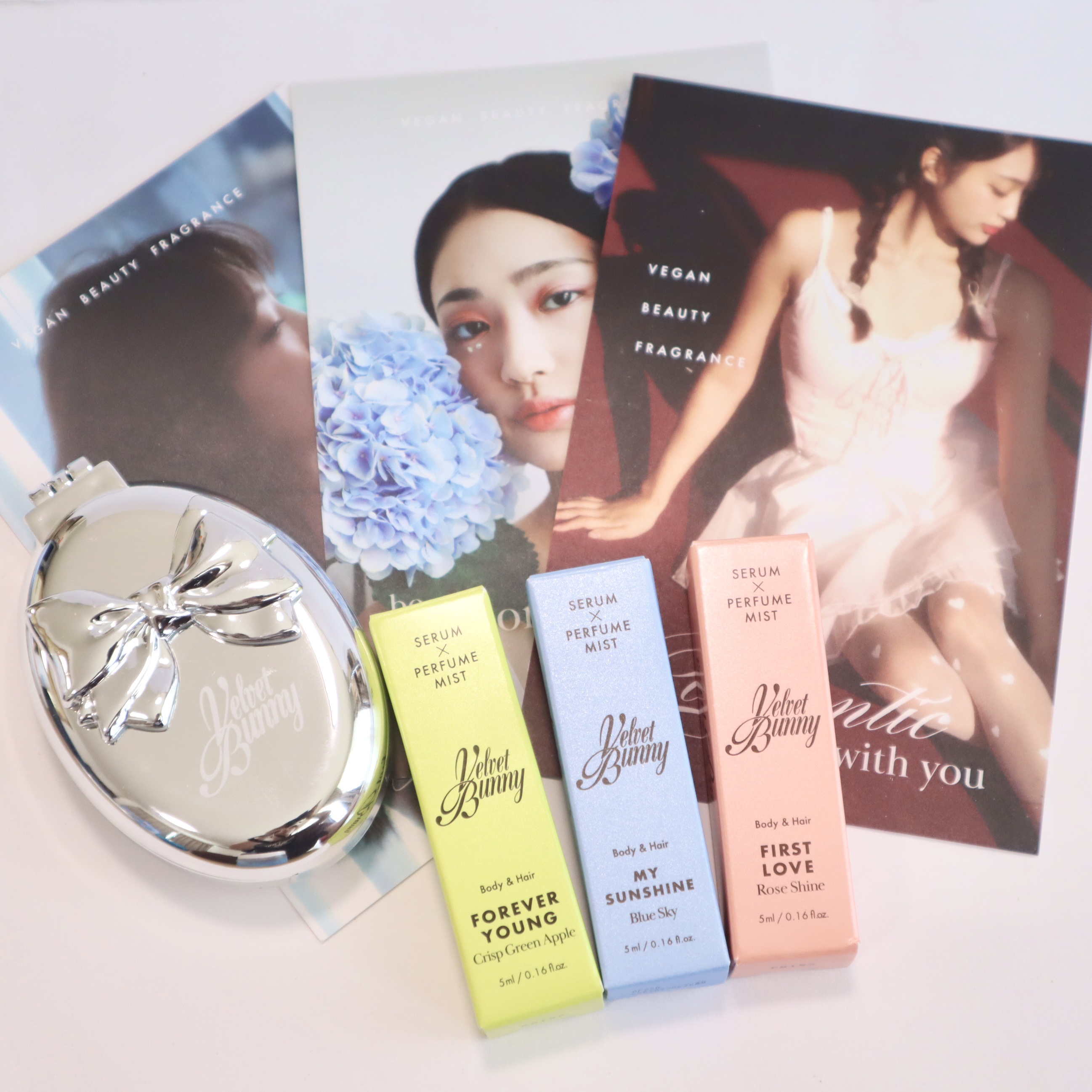 Velvet Bunny
セラム X パフュームミスト 
　FIRST LOVE
   MY SUNSHINE
　FOREVER YOUNG

ずっと気になってたベルベットバニーの
パフュームミスト！


お試しサイズのセットが出てたからゲ