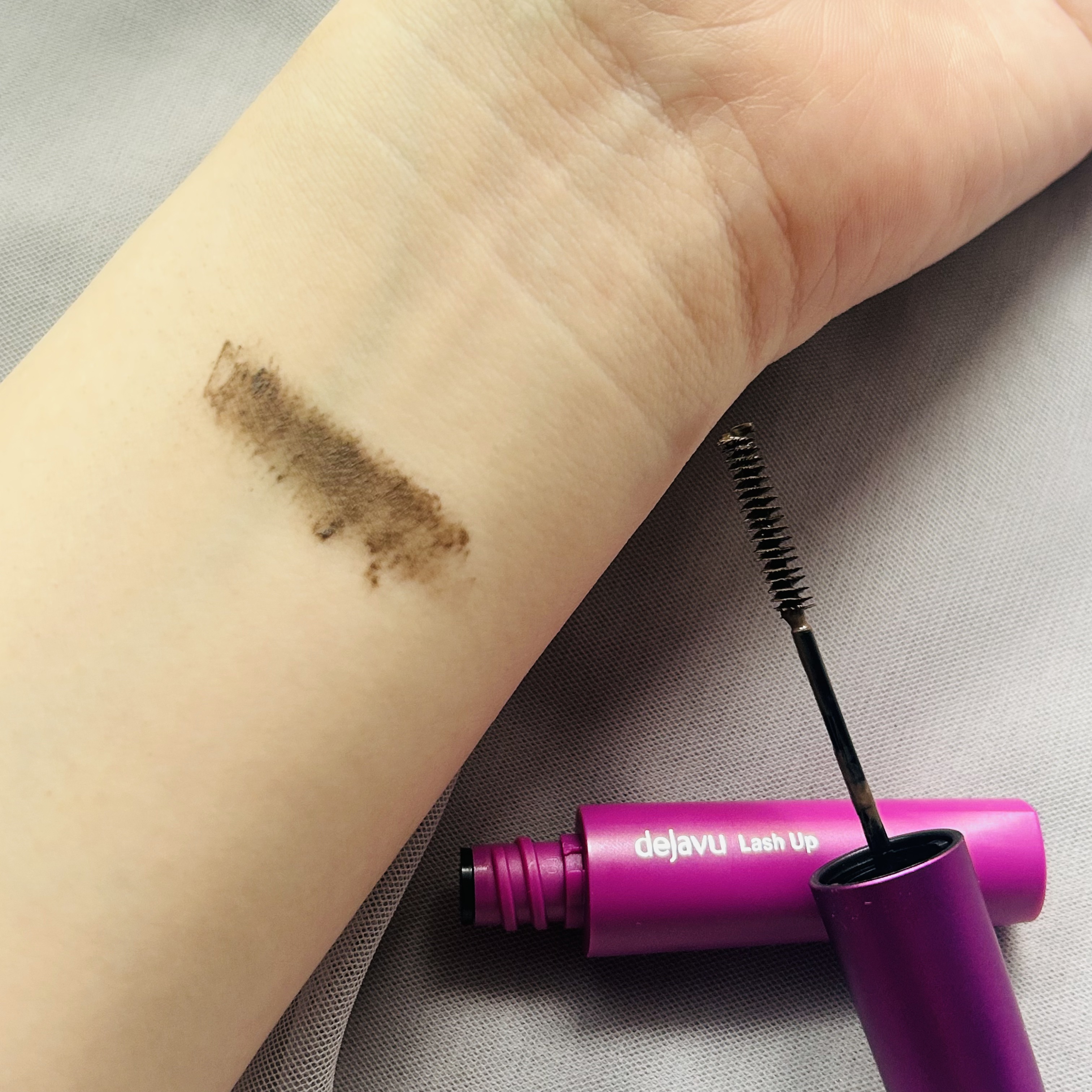 「塗るつけまつげ」自まつげ際立てタイプ/デジャヴュ/マスカラを使ったクチコミ（3枚目）