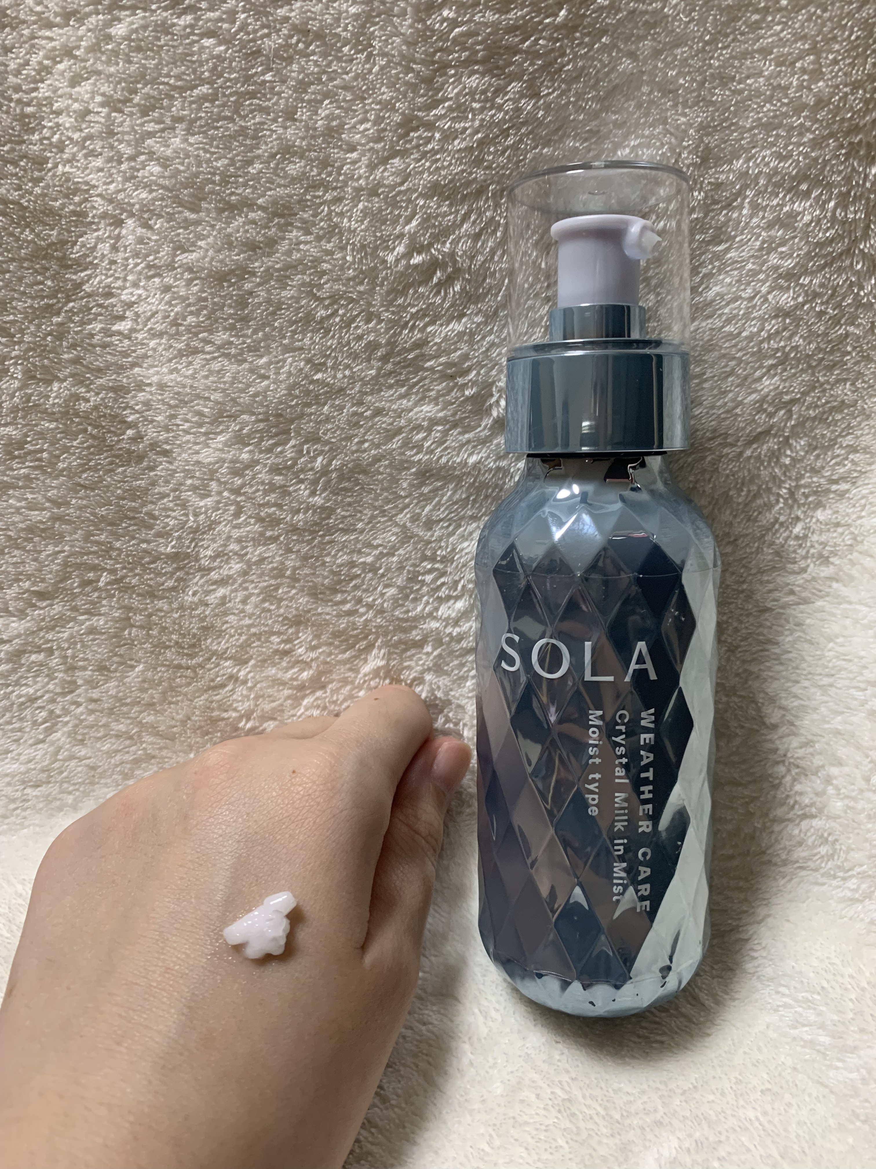 ソラ ウェザーケア クリスタル ヘアミルクインミスト モイストタイプ/SOLA WEATHER CARE/ヘアミストを使ったクチコミ（3枚目）