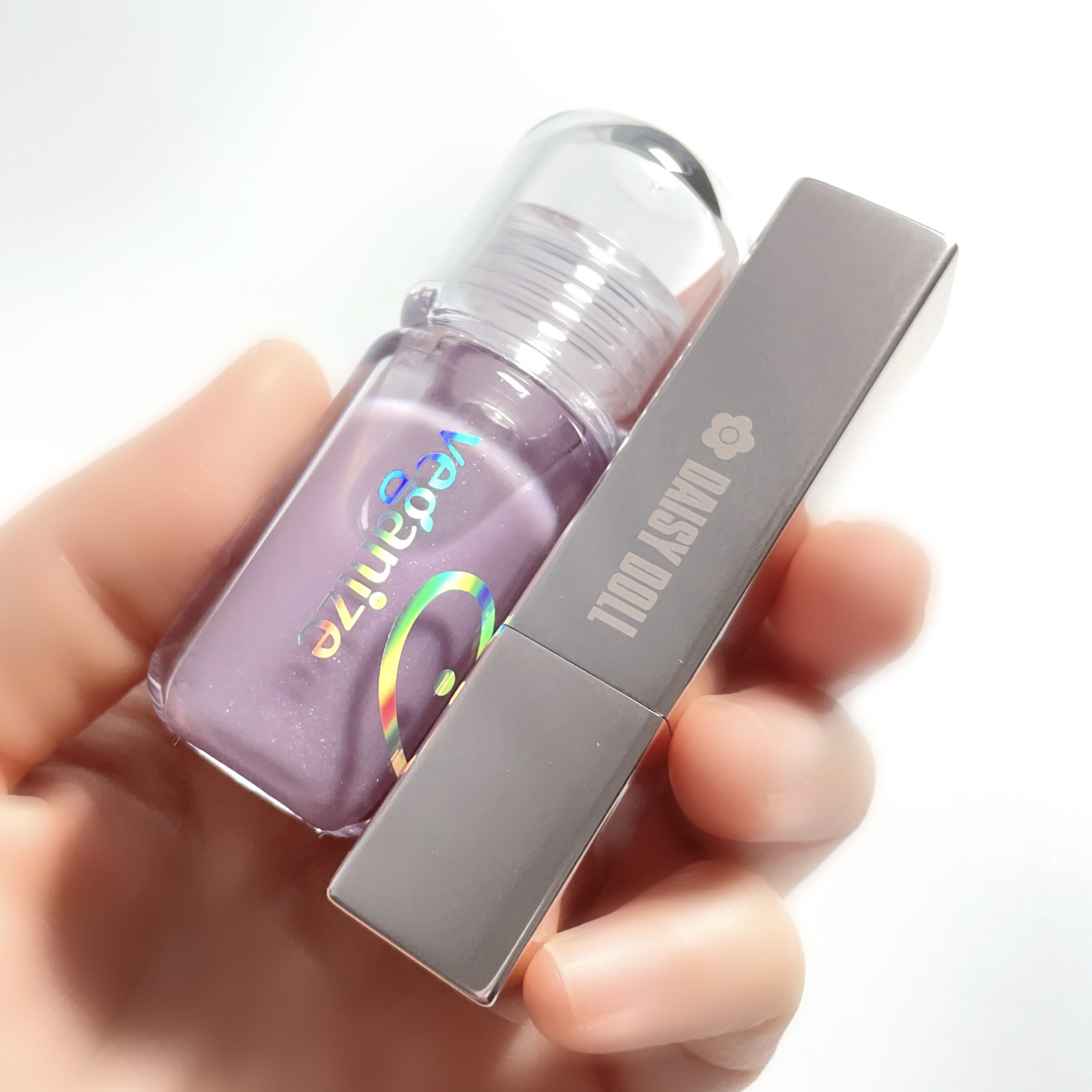 デイジードール リップ スティーラー　 01 自信みなぎるルビー/DAISY DOLL by MARY QUANT/口紅を使ったクチコミ（2枚目）