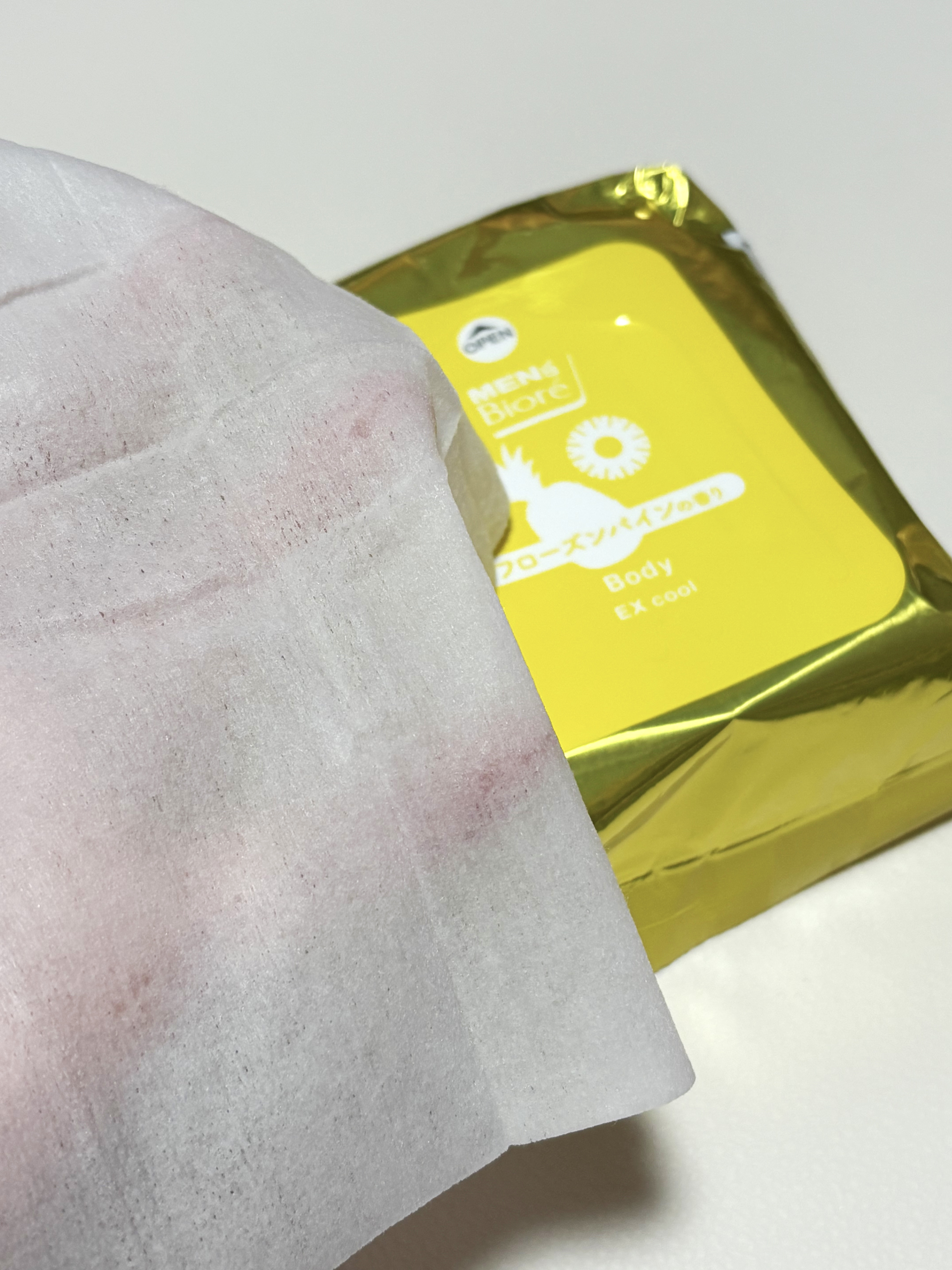 極冷感　フローズンパインの香り/メンズビオレ/ボディシートを使ったクチコミ（2枚目）